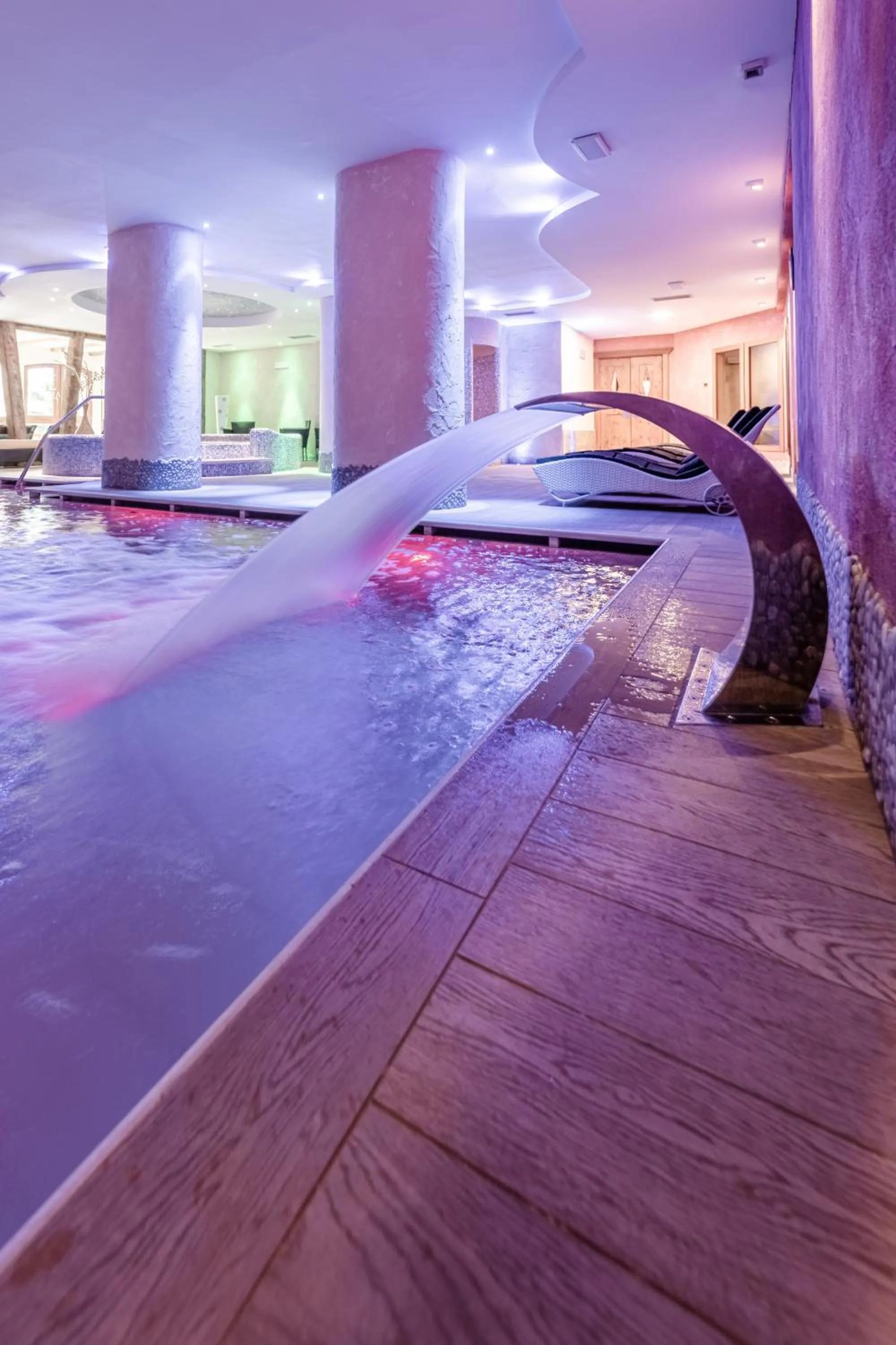 Swimming pool in Cerana Relax Hotel