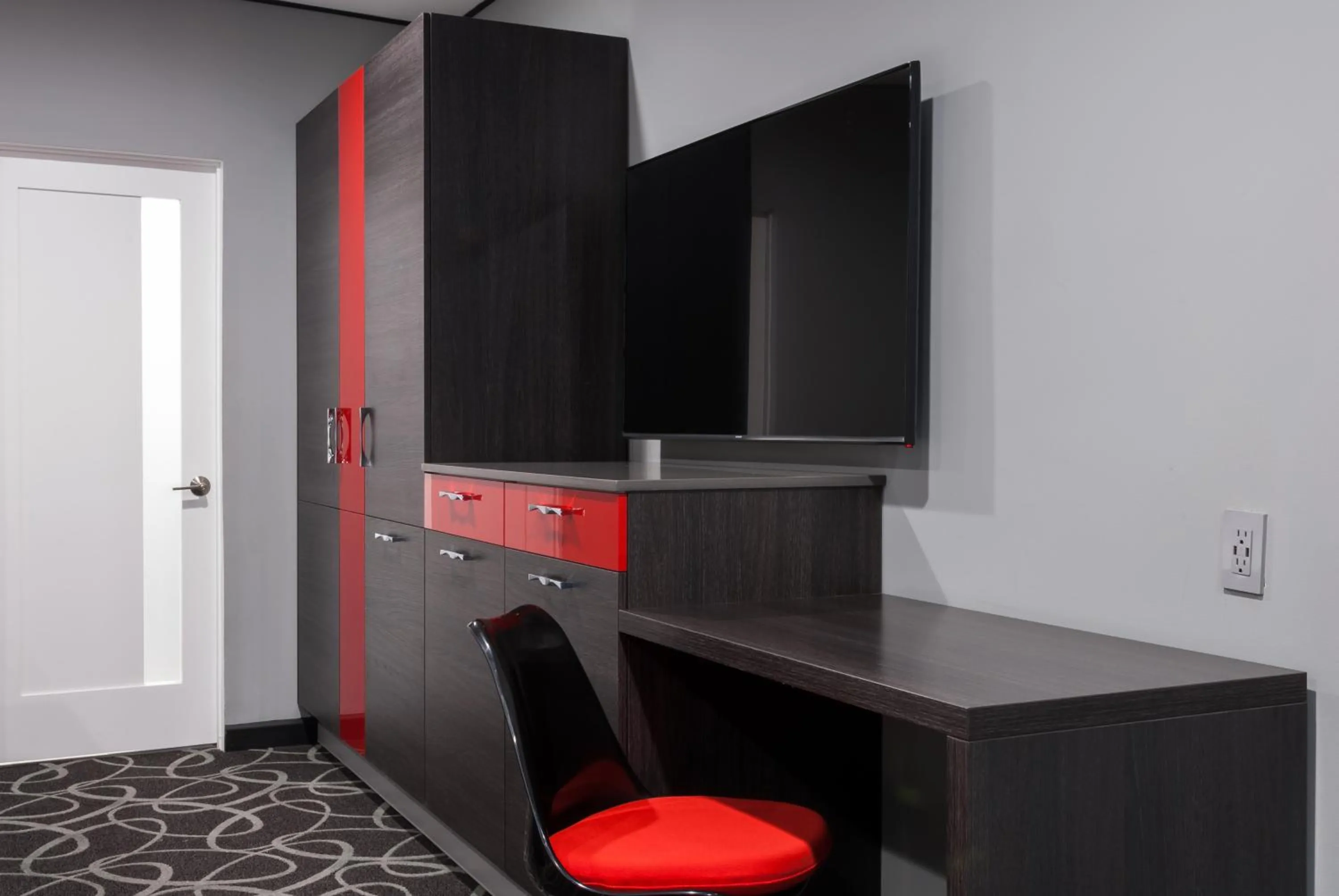 Decorative detail in Astro Pasadena Hotel