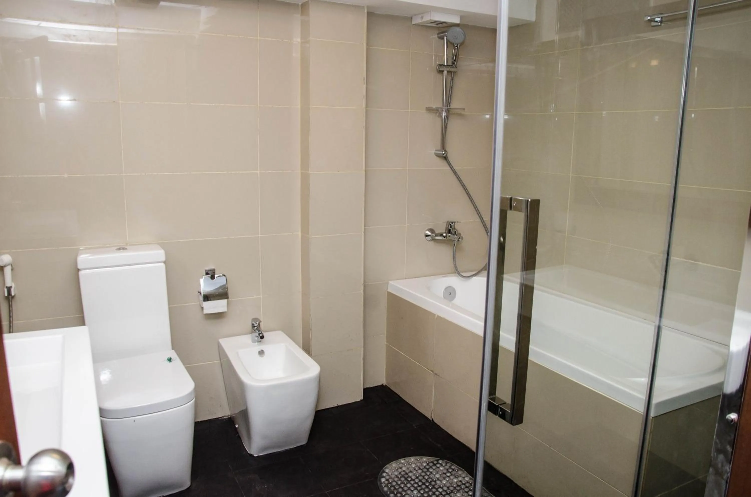 Bathroom in Bungalow 1926