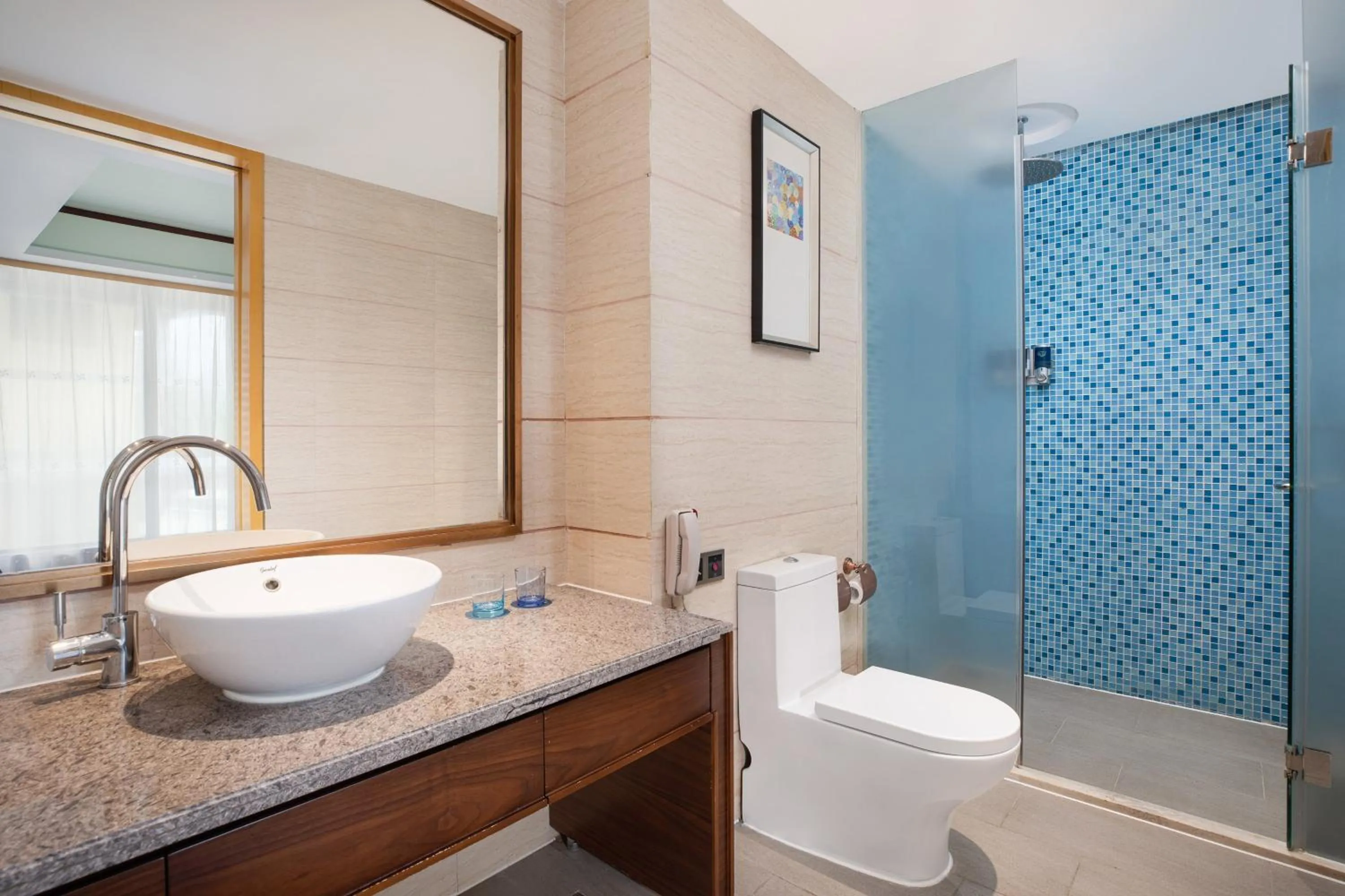 Bathroom in Four Points by Sheraton Heyuan Resort