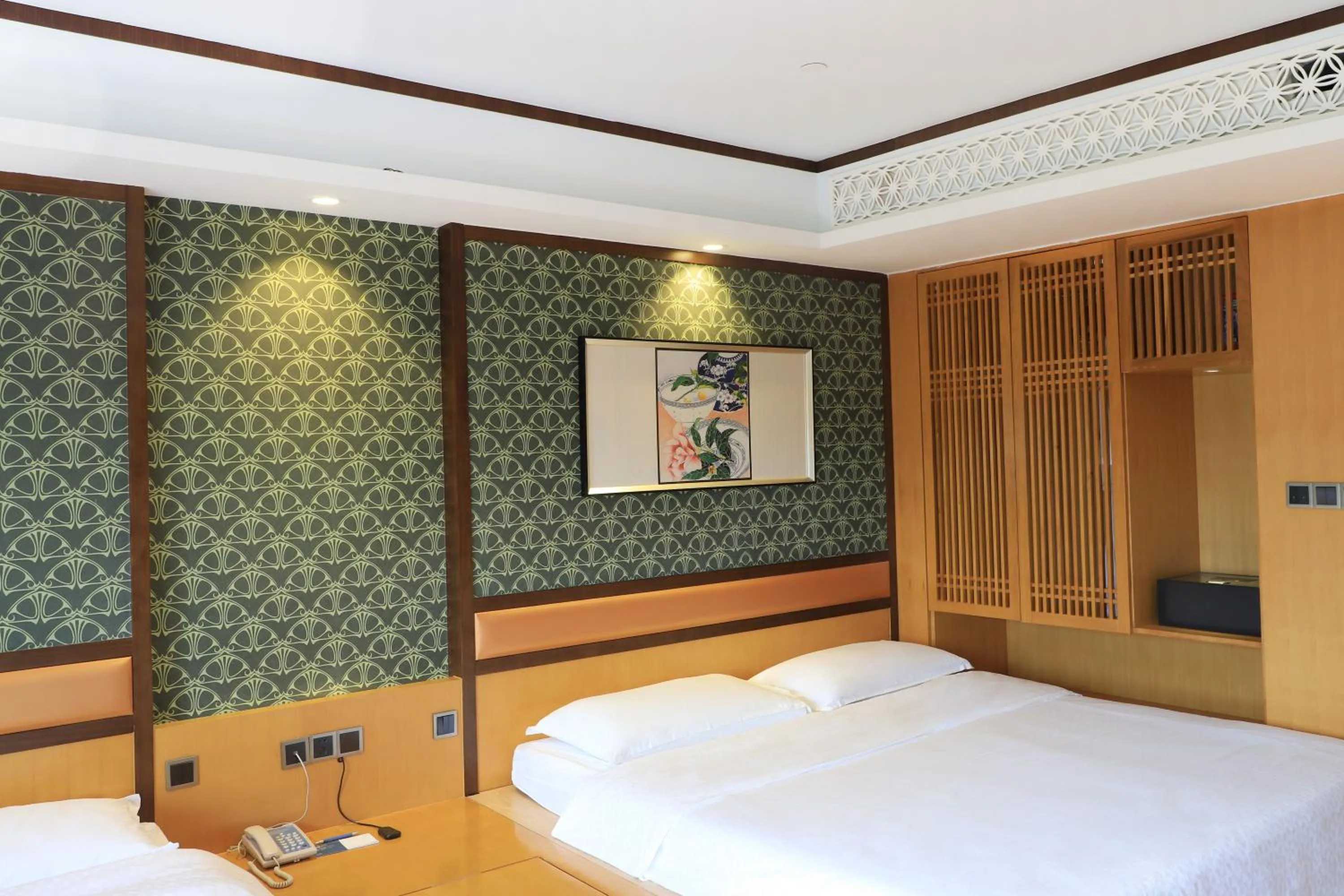 Decorative detail, Bed in Four Points by Sheraton Heyuan Resort