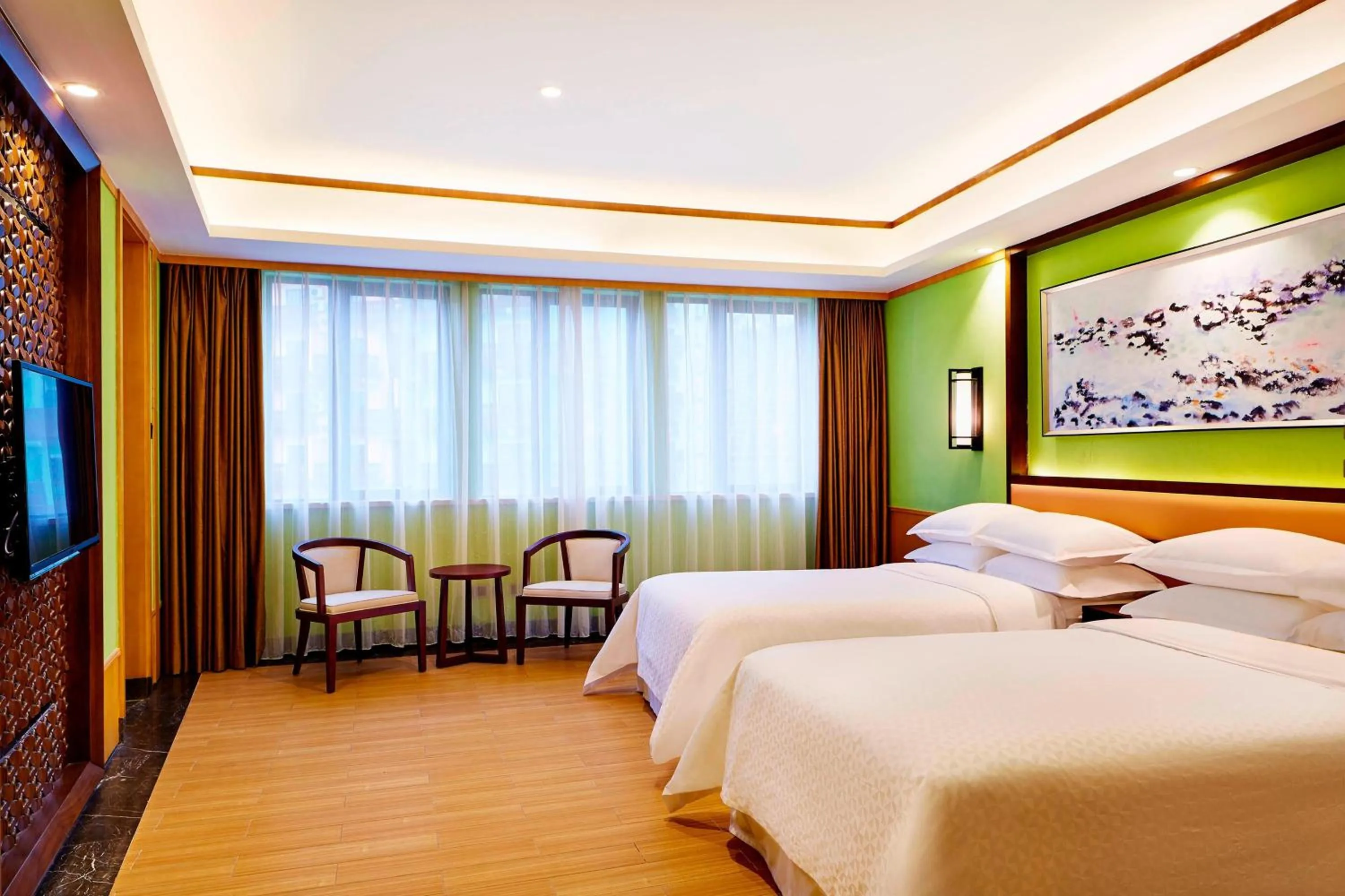 Photo of the whole room, Bed in Four Points by Sheraton Heyuan Resort