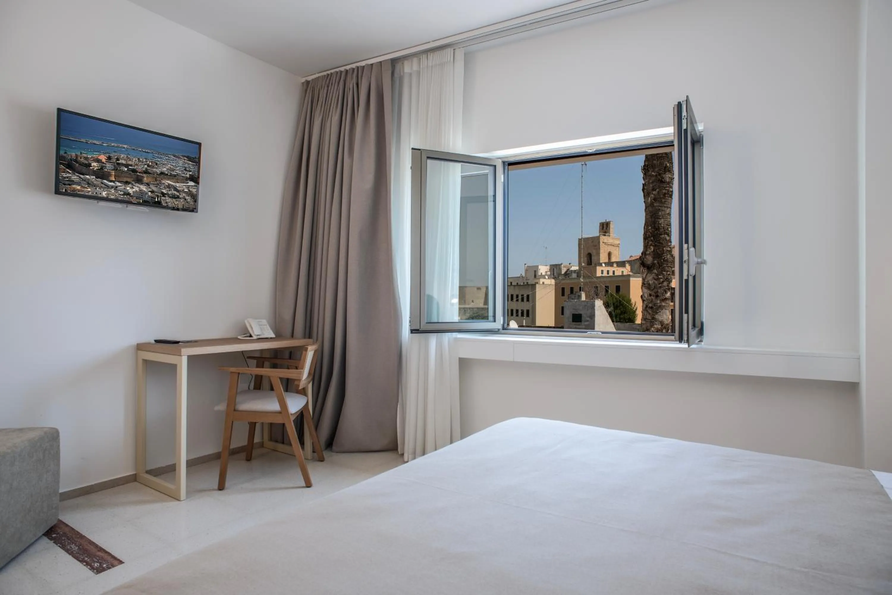 Bed in Hotel Albània