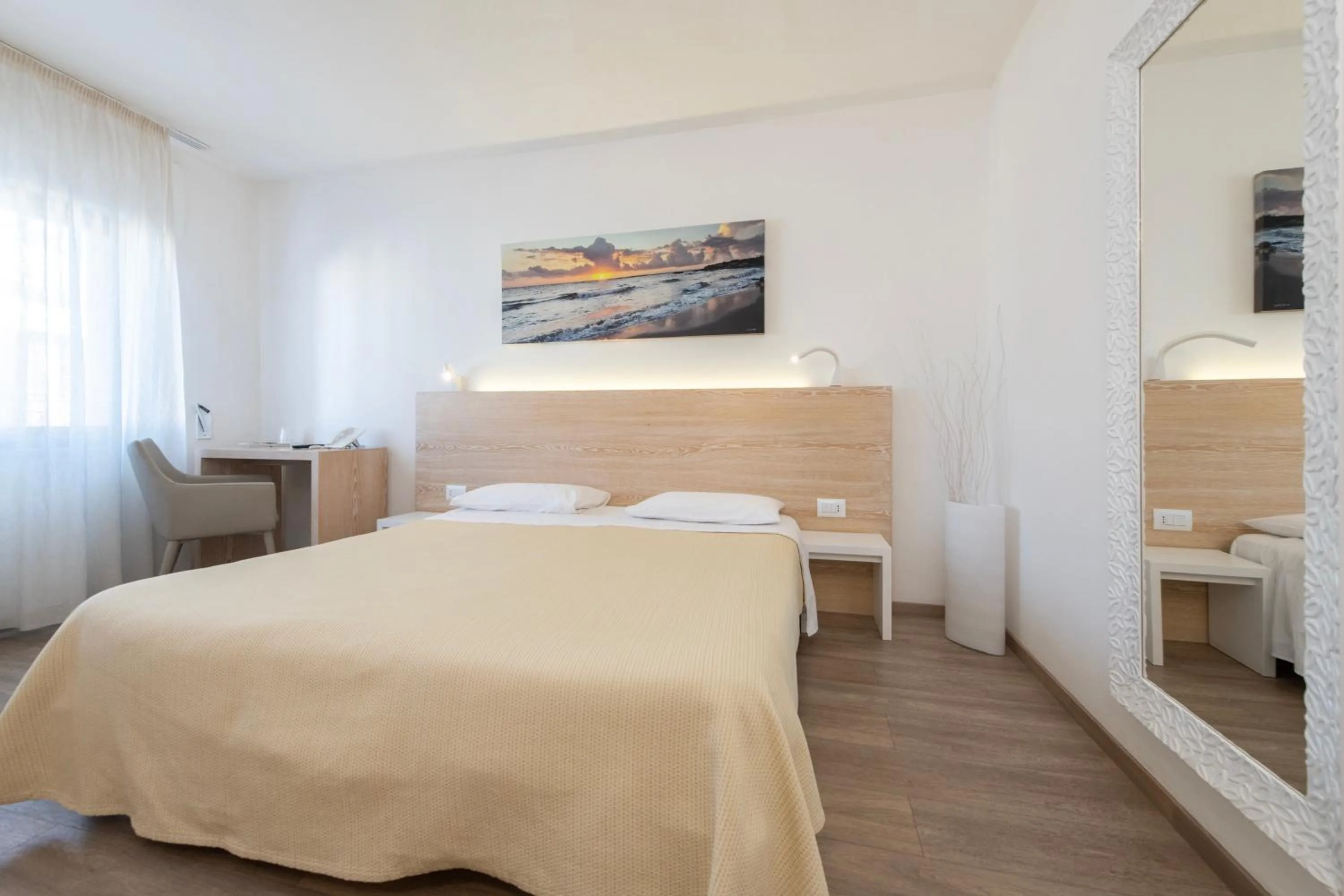 Bed in Hotel Albània