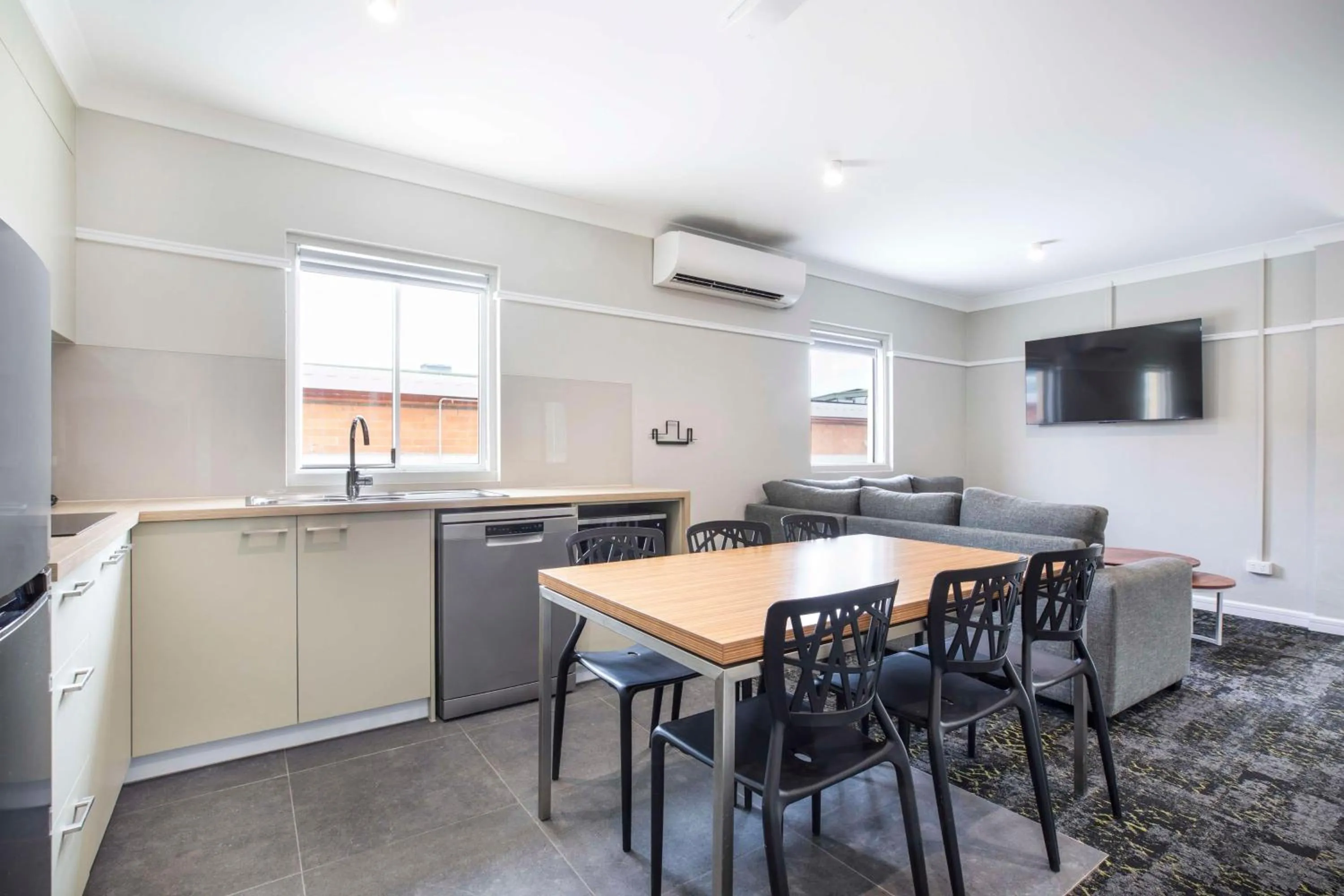 Kitchen or kitchenette in Nightcap at Manly Hotel