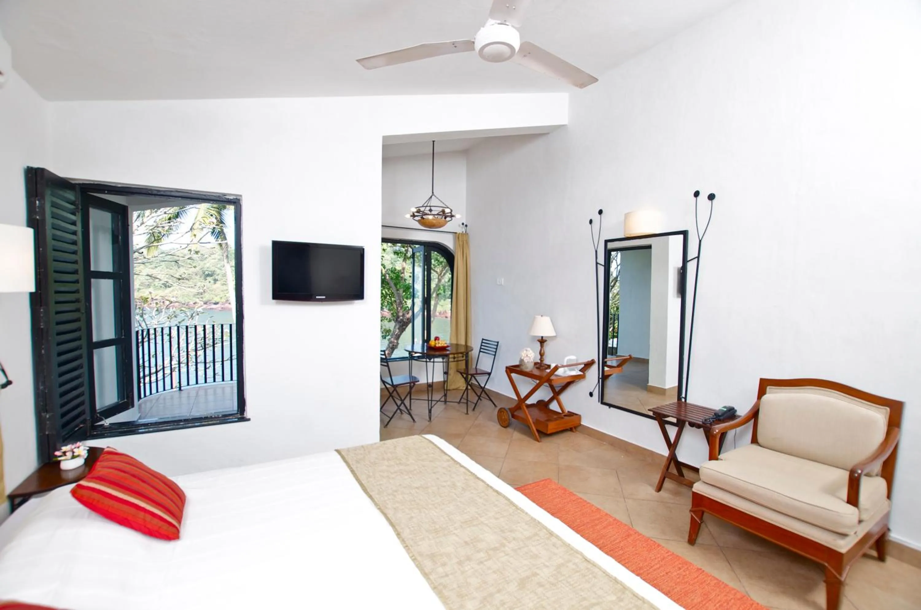 Sea view, Bed in O Pescador an Indy Resort