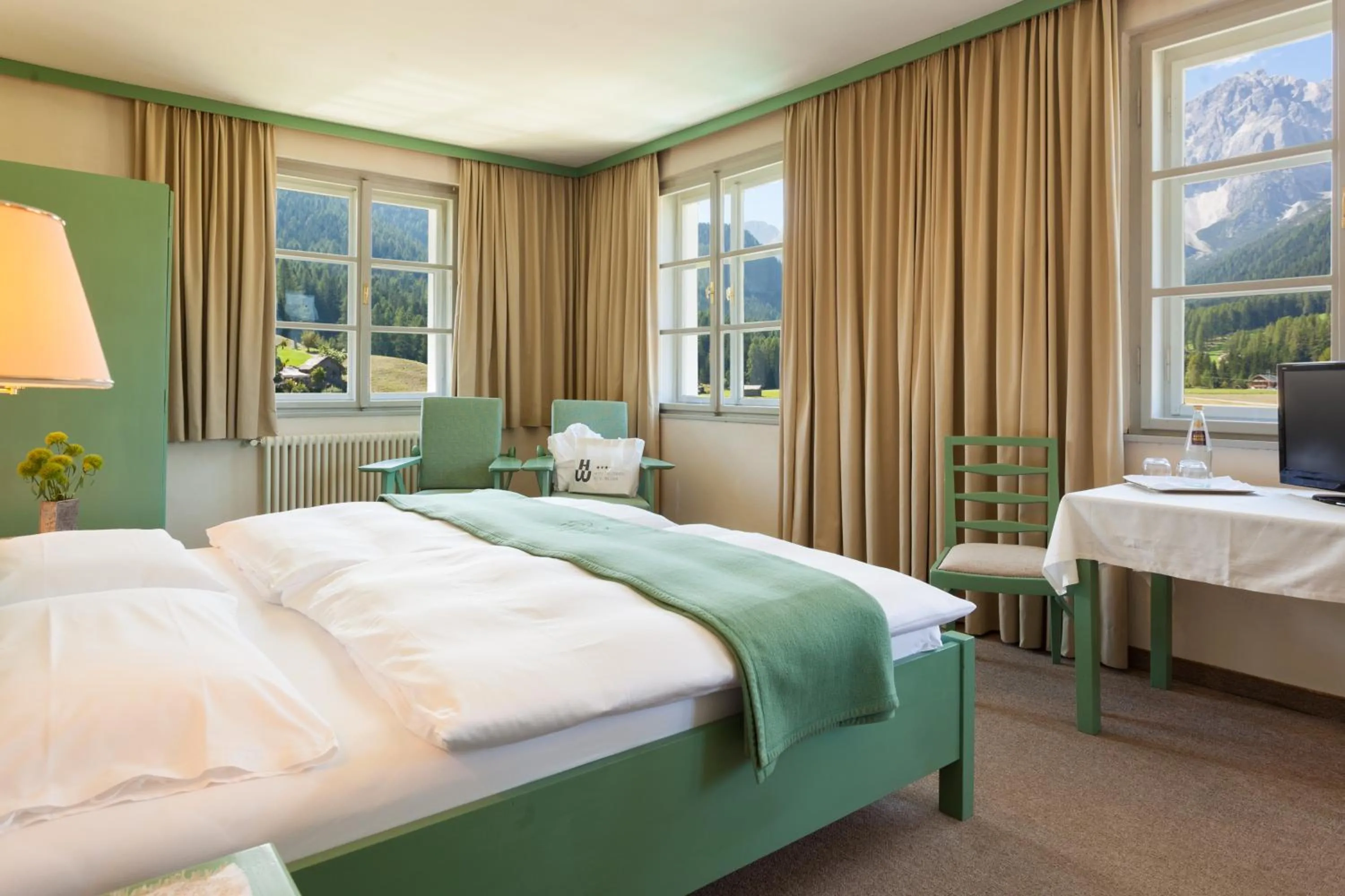 Bed in Hotel Tre Cime Sesto - Sexten