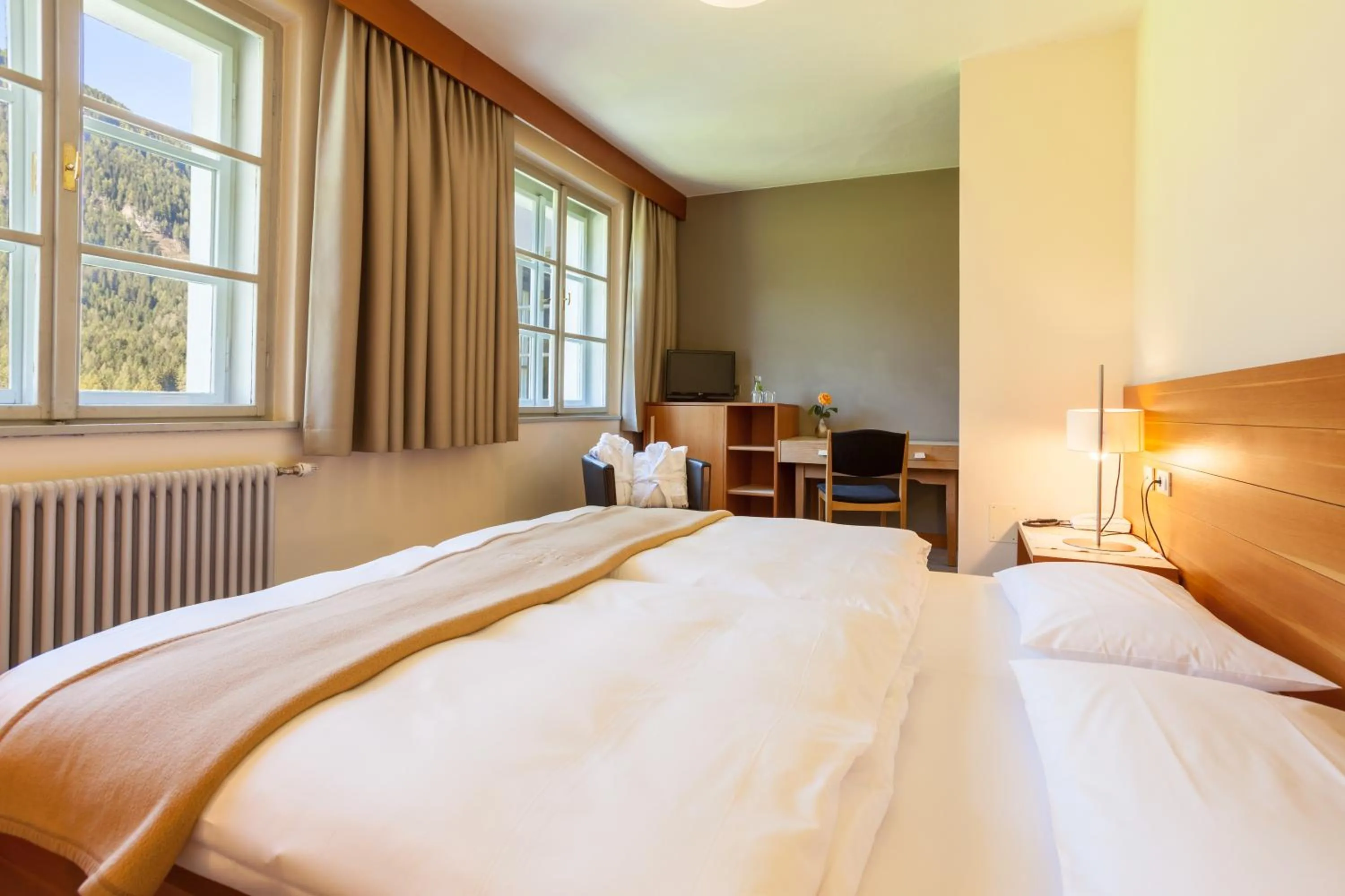 Bed in Hotel Tre Cime Sesto - Sexten
