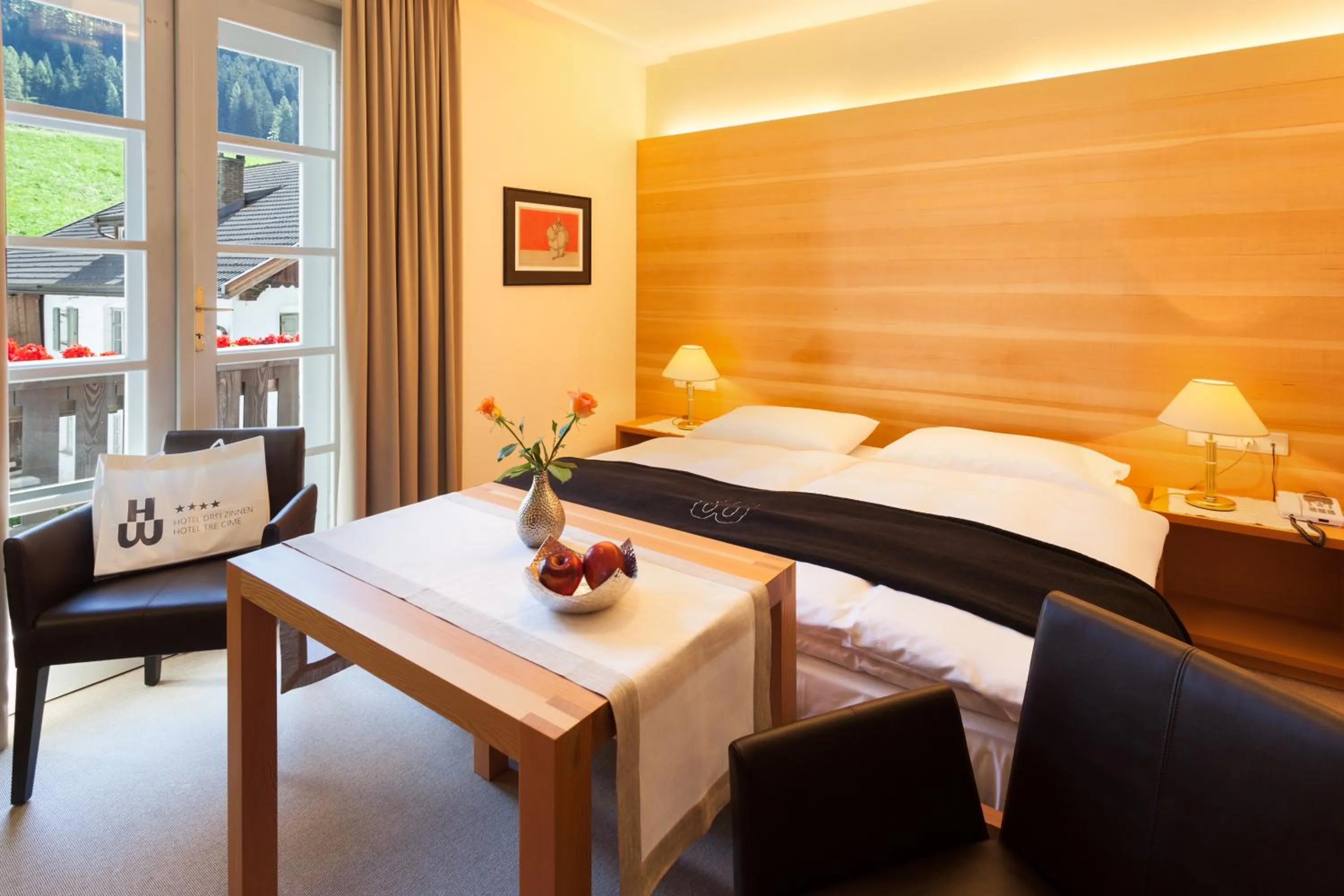 Bed in Hotel Tre Cime Sesto - Sexten
