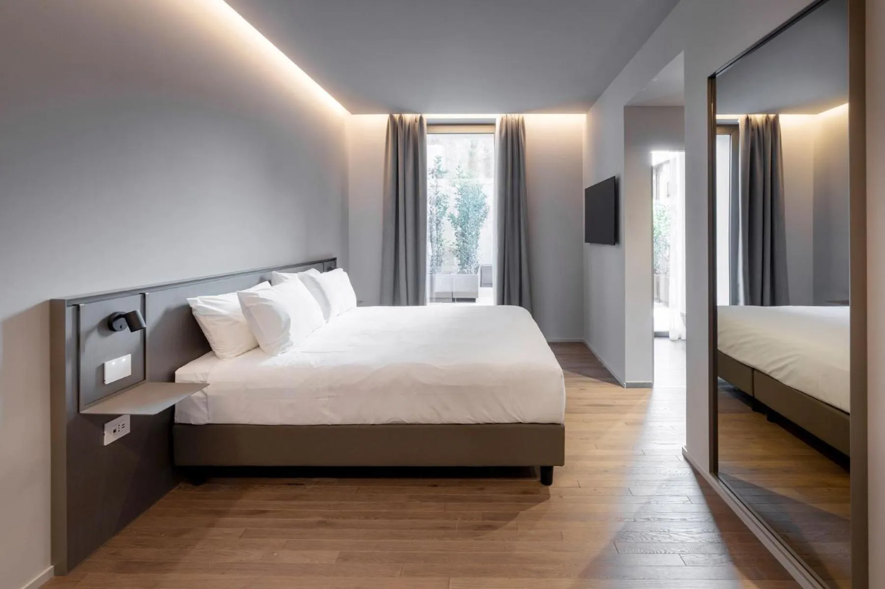 Bed in Hotel Promessi Sposi