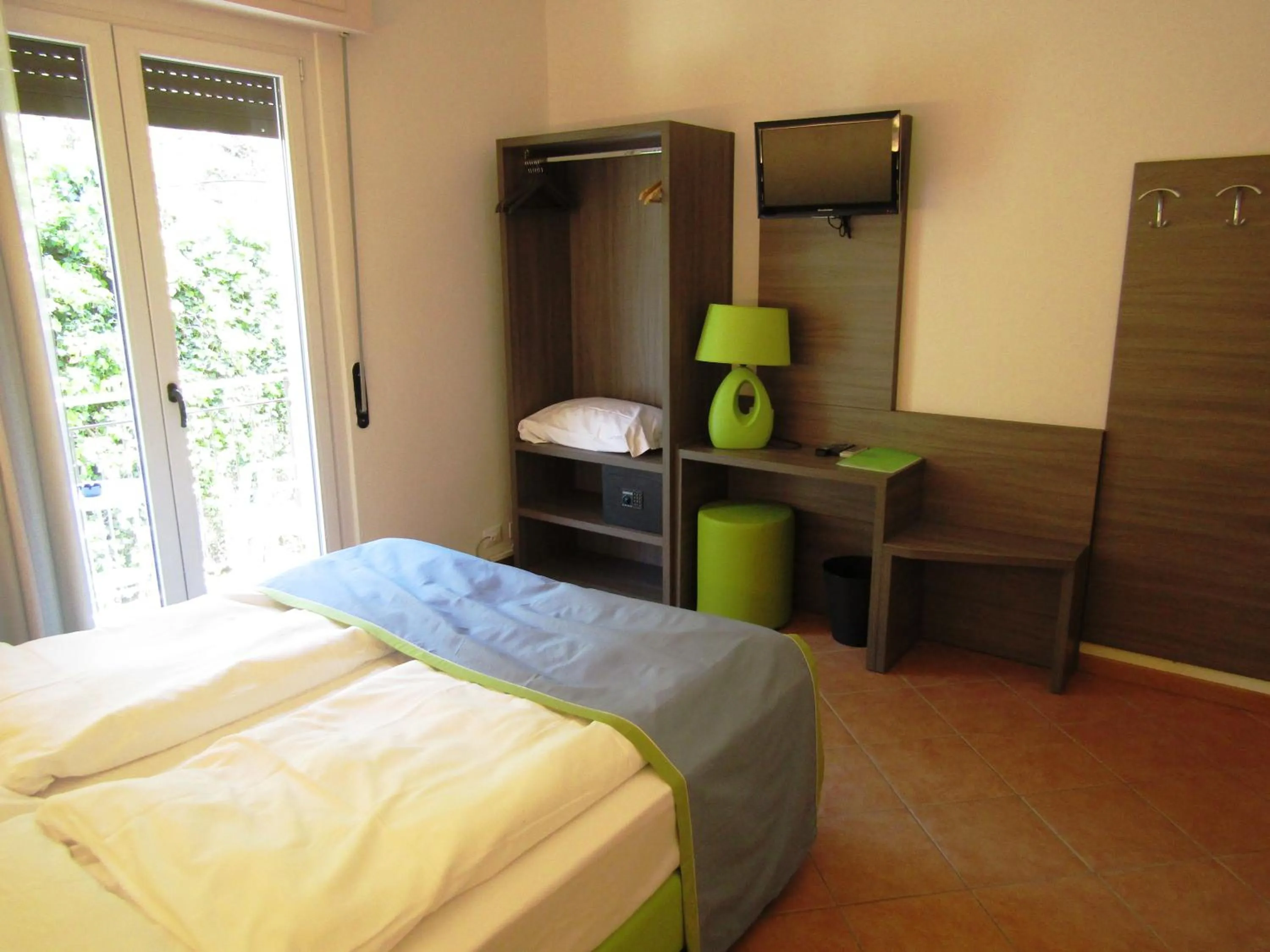 Photo of the whole room, Bed in Hotel Menapace