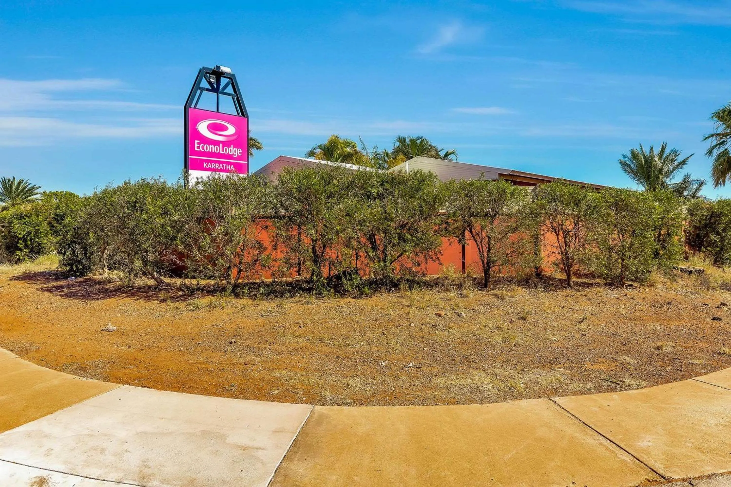 Property building in Econo Lodge Karratha