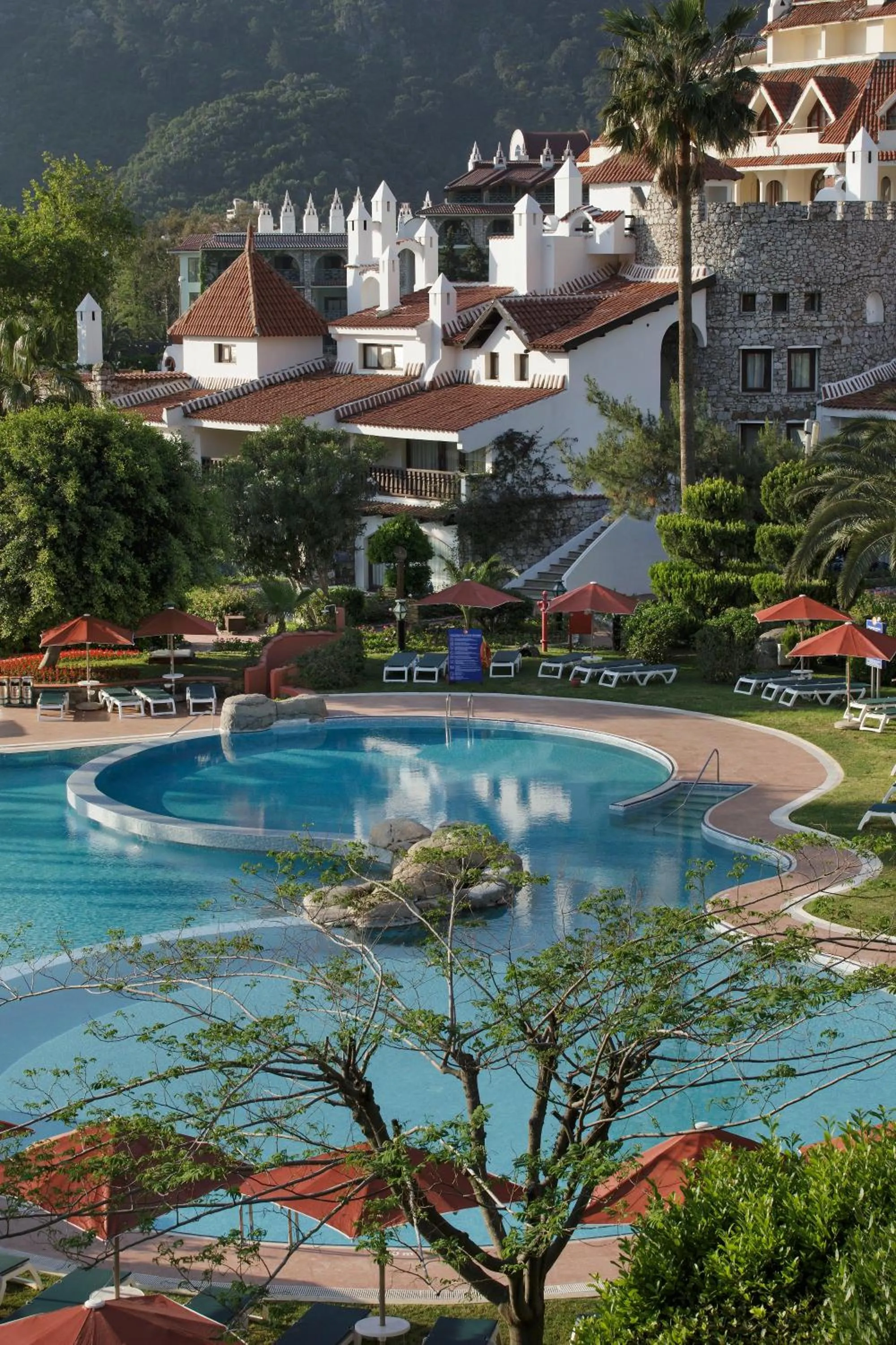 Garden in Marti Resort Deluxe Hotel