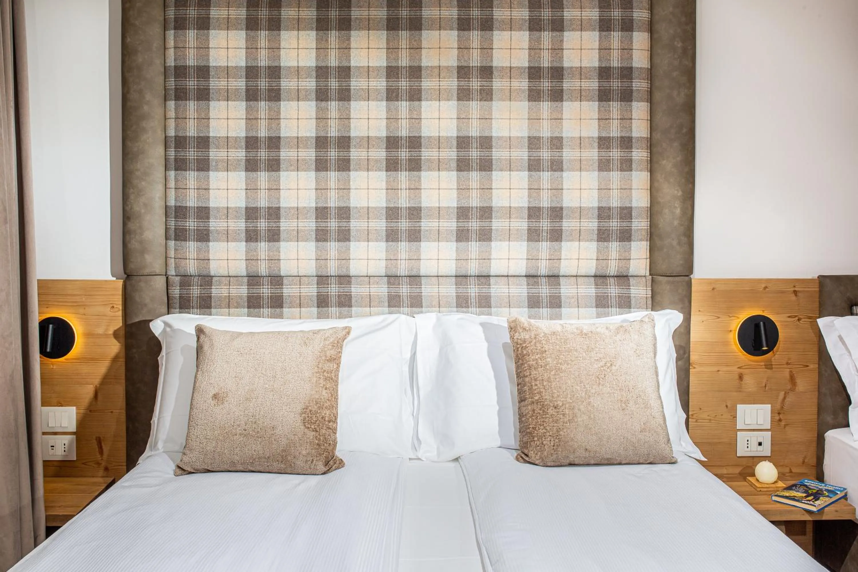 Restaurant/places to eat, Bed in Hotel Nigritella