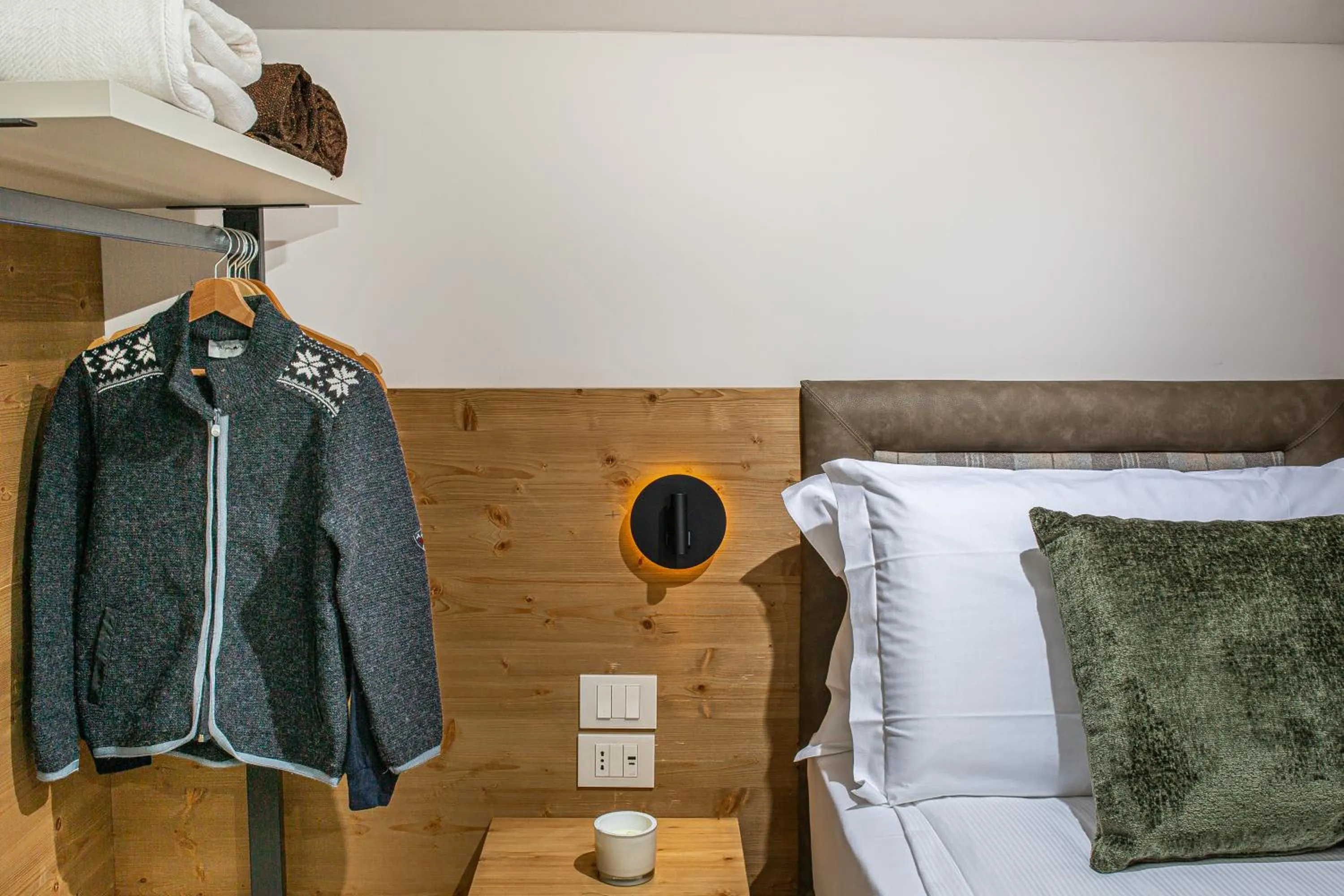 Restaurant/places to eat, Bed in Hotel Nigritella