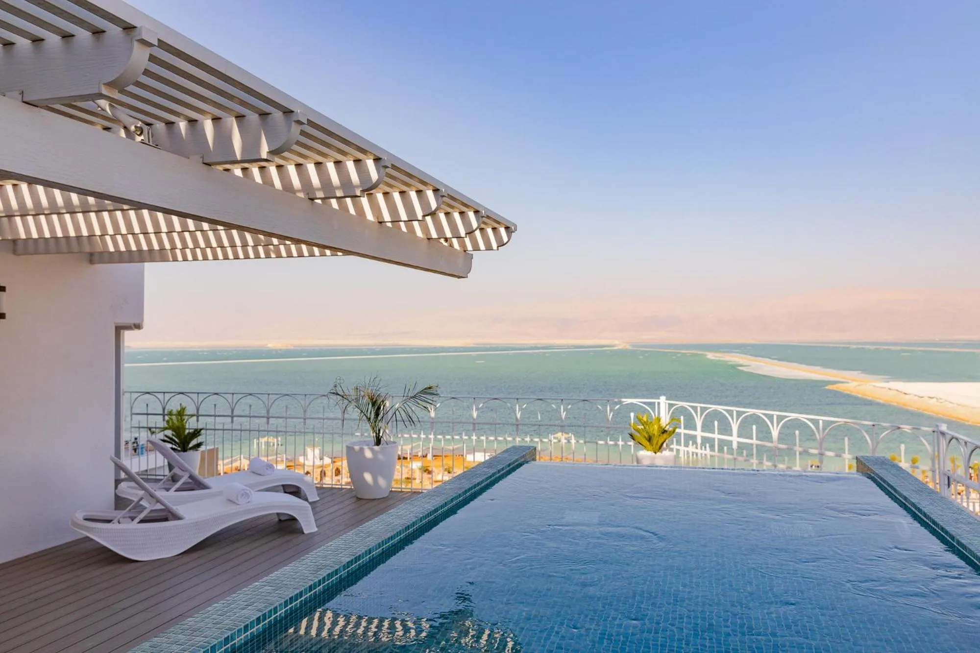 Balcony/Terrace in Enjoy Dead Sea Hotel