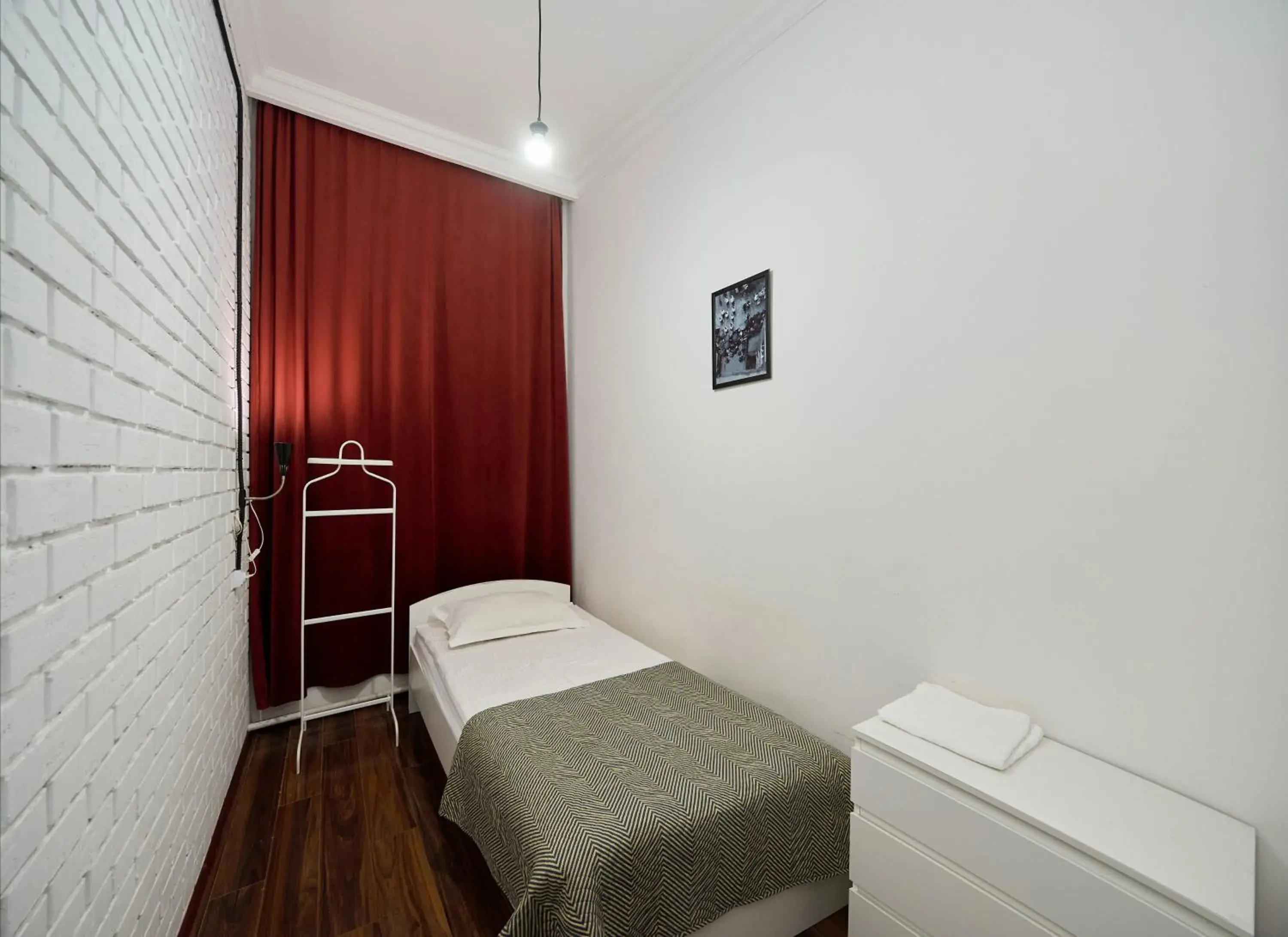 Budget Single Room without Window in HANNAH INN - ex HELLO INN Budget Single Room without Window in HANNAH INN - ex HELLO INN