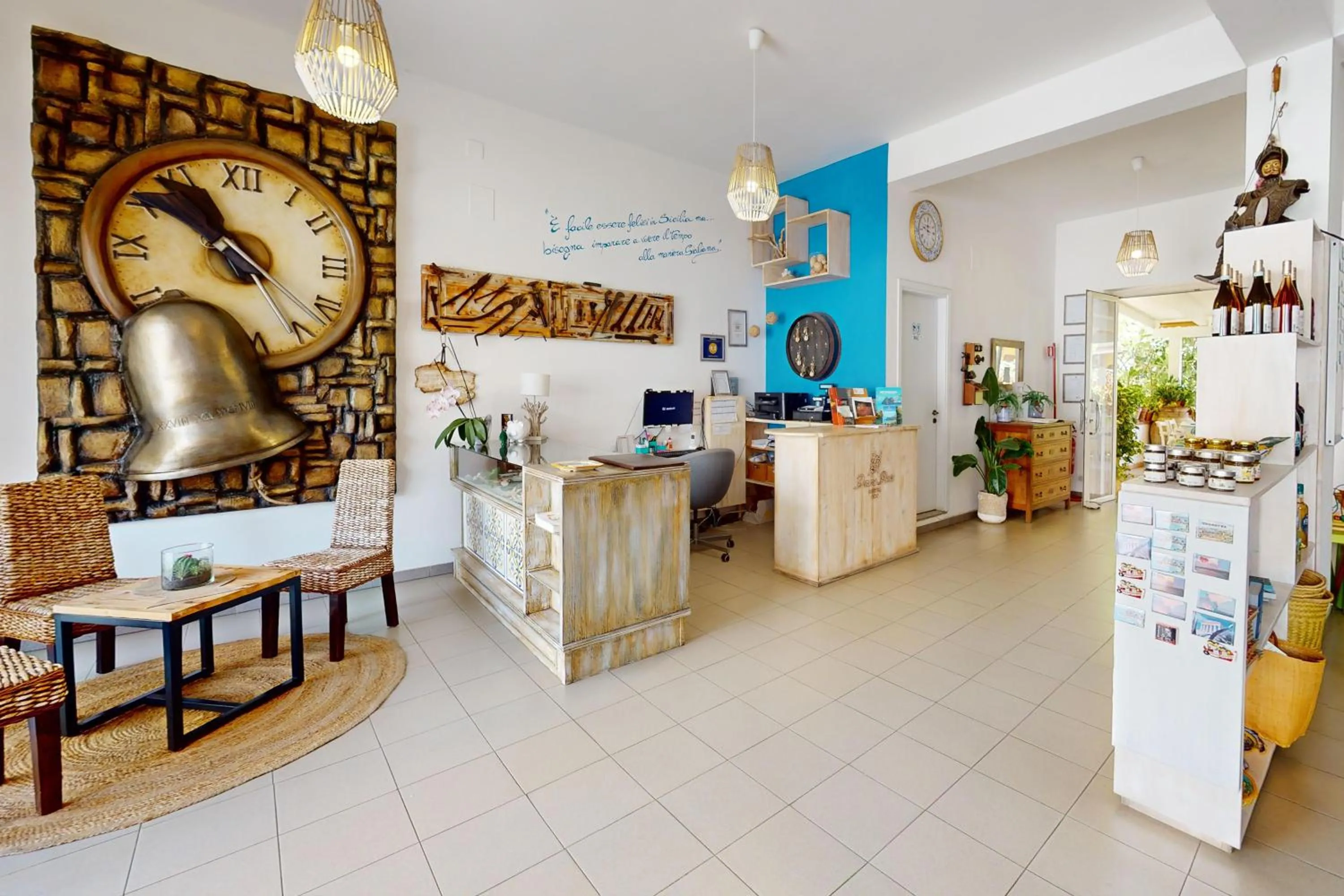 Lobby or reception in Hotel Donna Rosa