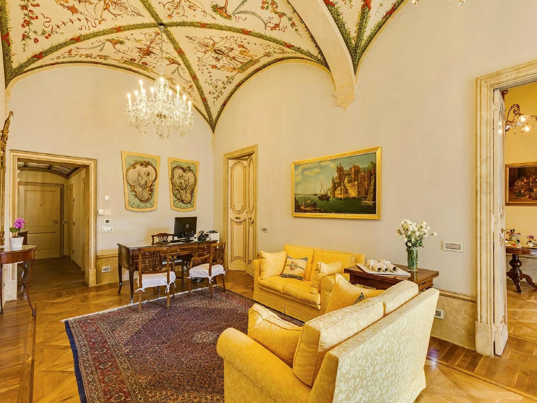 Lobby or reception in Relais degli Angeli Residenza d'Epoca