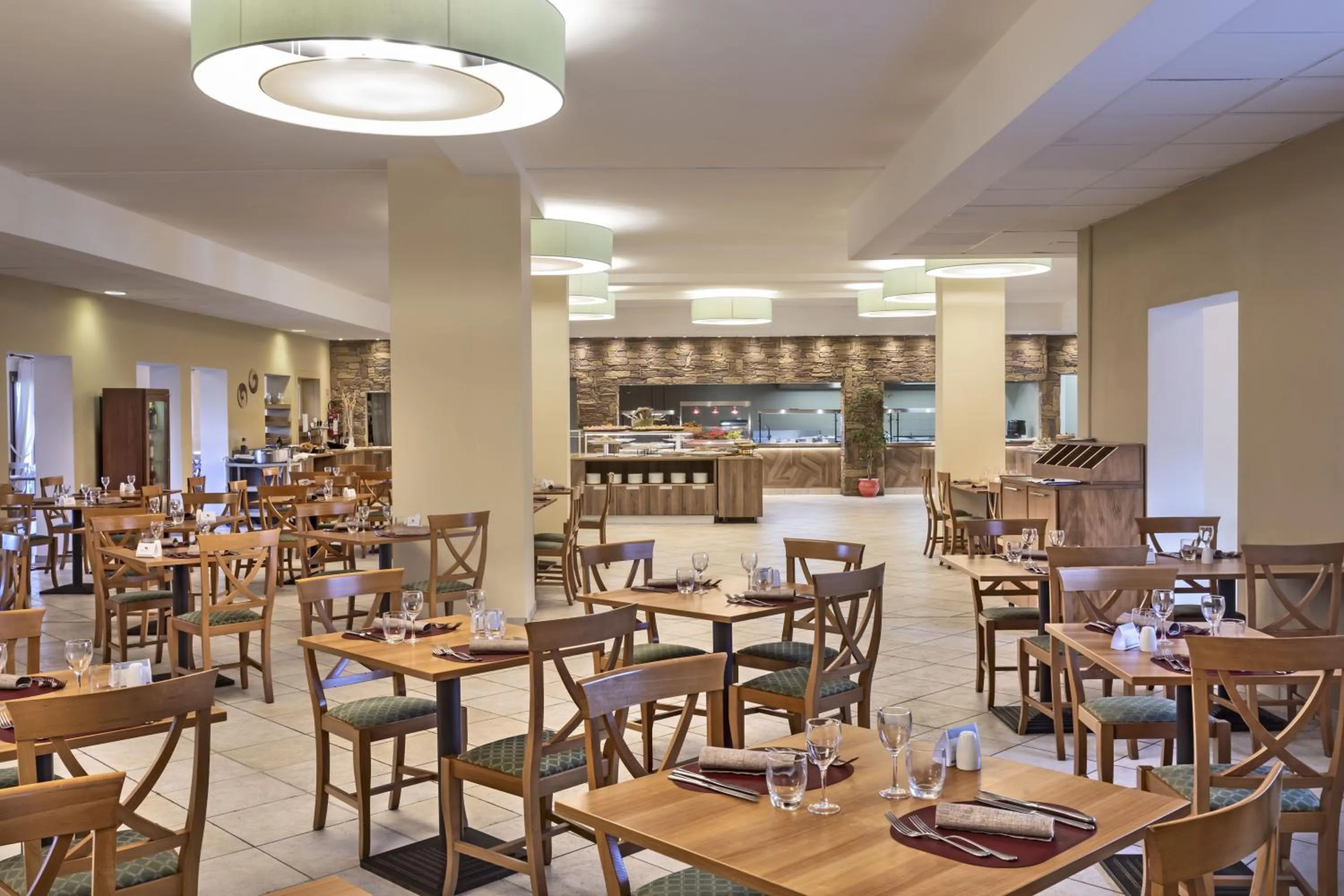 Restaurant/places to eat in Blu Hotel Morisco