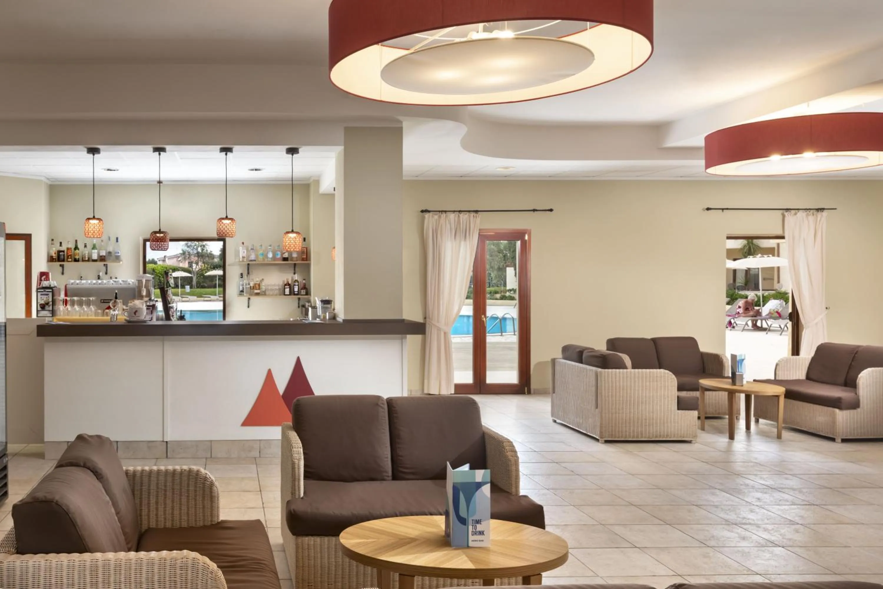 Lounge or bar in Blu Hotel Morisco