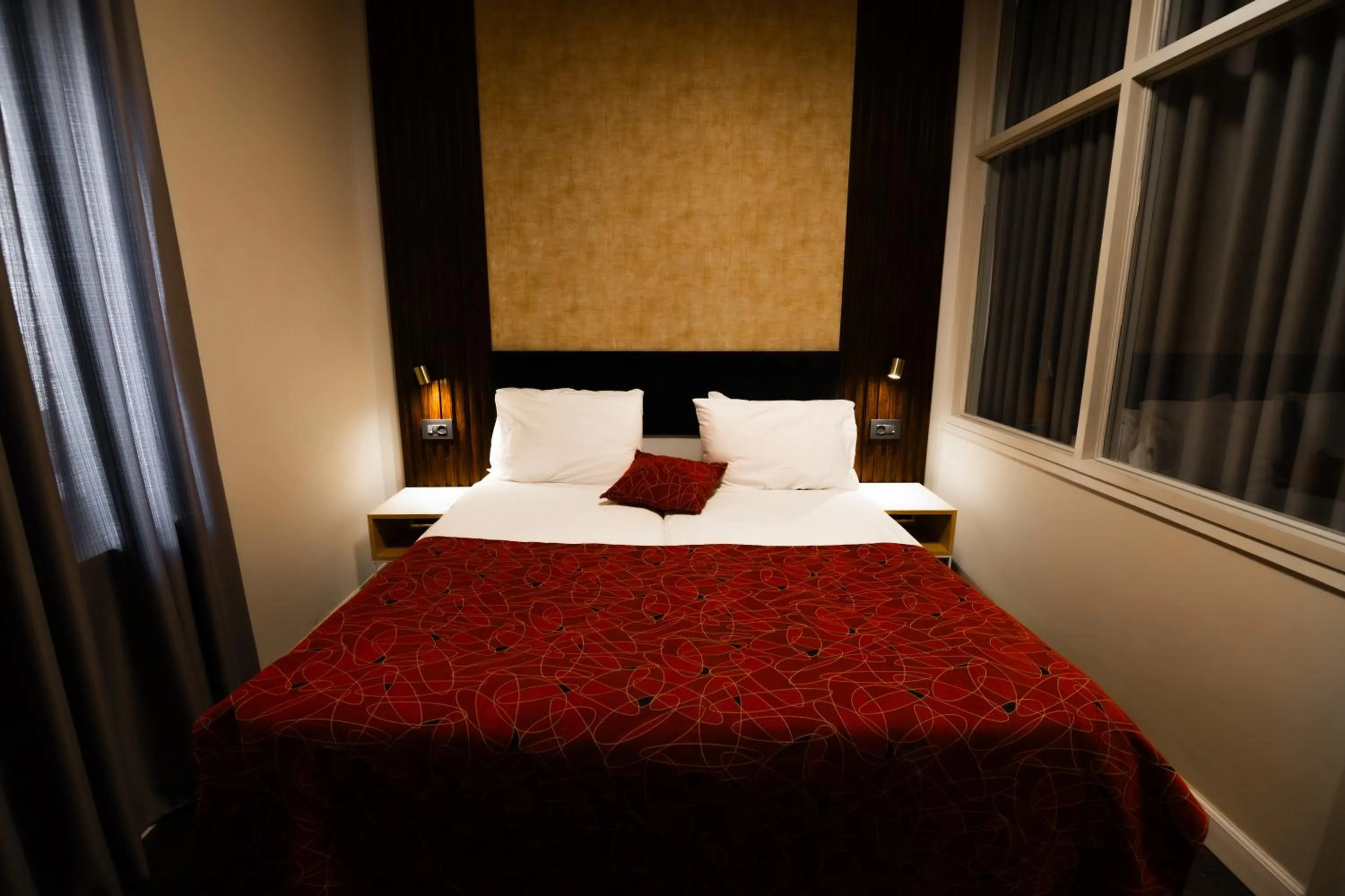 Bedroom, Bed in Lev Yerushalayim Hotel