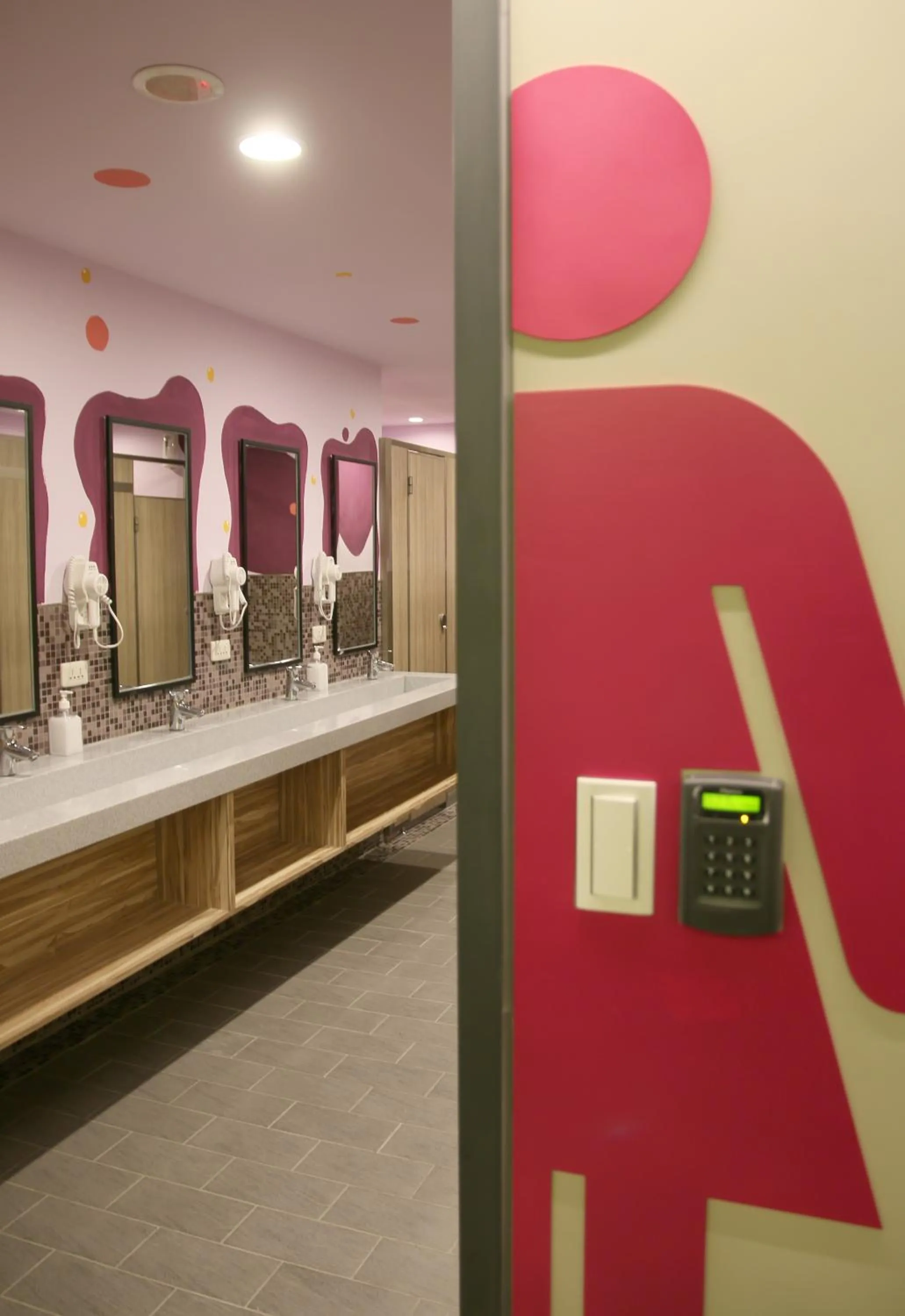 Bathroom in Backpackers Hostel - Taipei Changchun