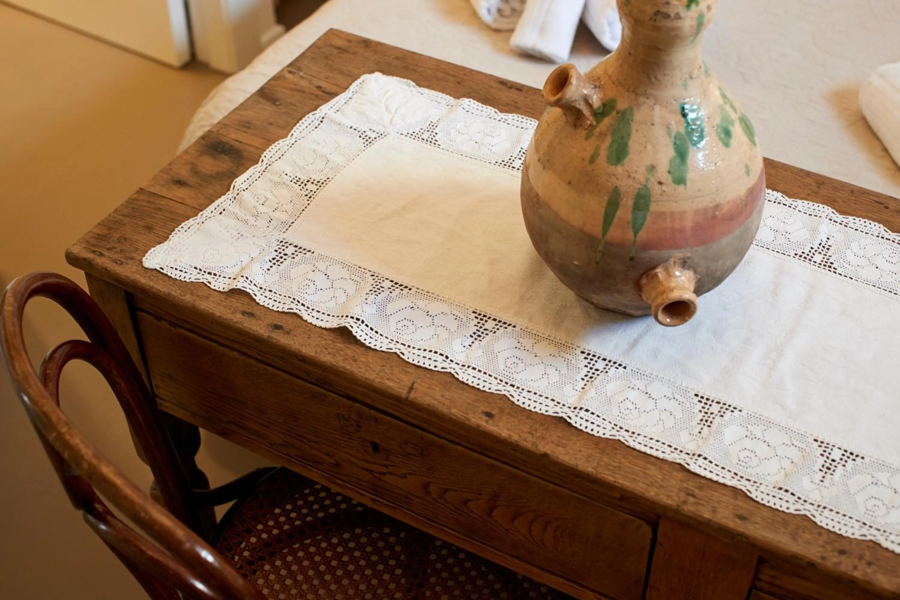 Decorative detail in Echi di Puglia