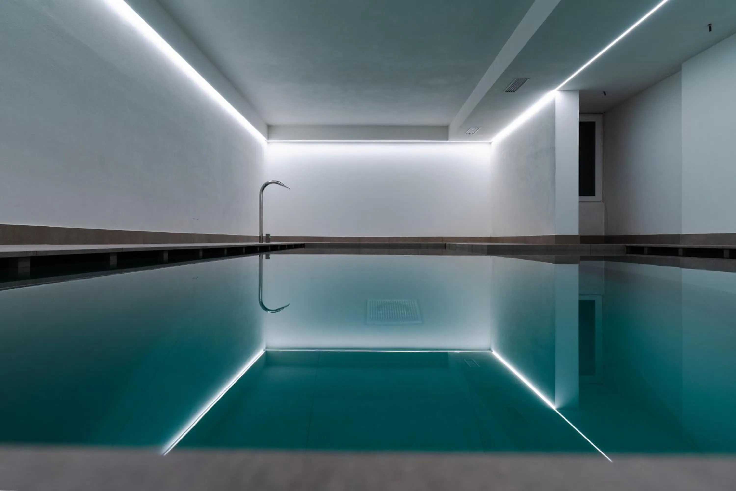 Swimming pool in Hotel Dahu