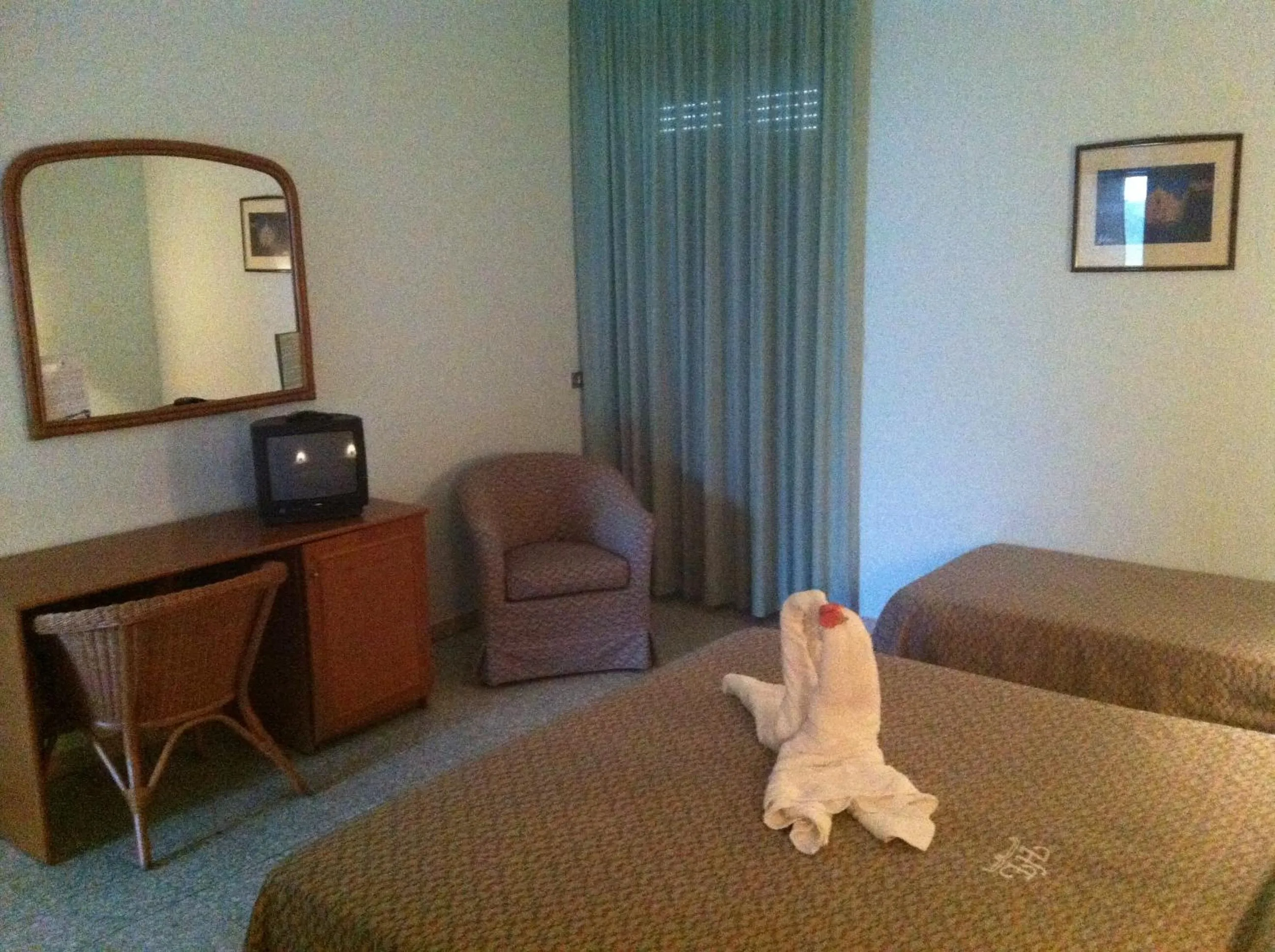 Photo of the whole room, Bed in Hotel Eden