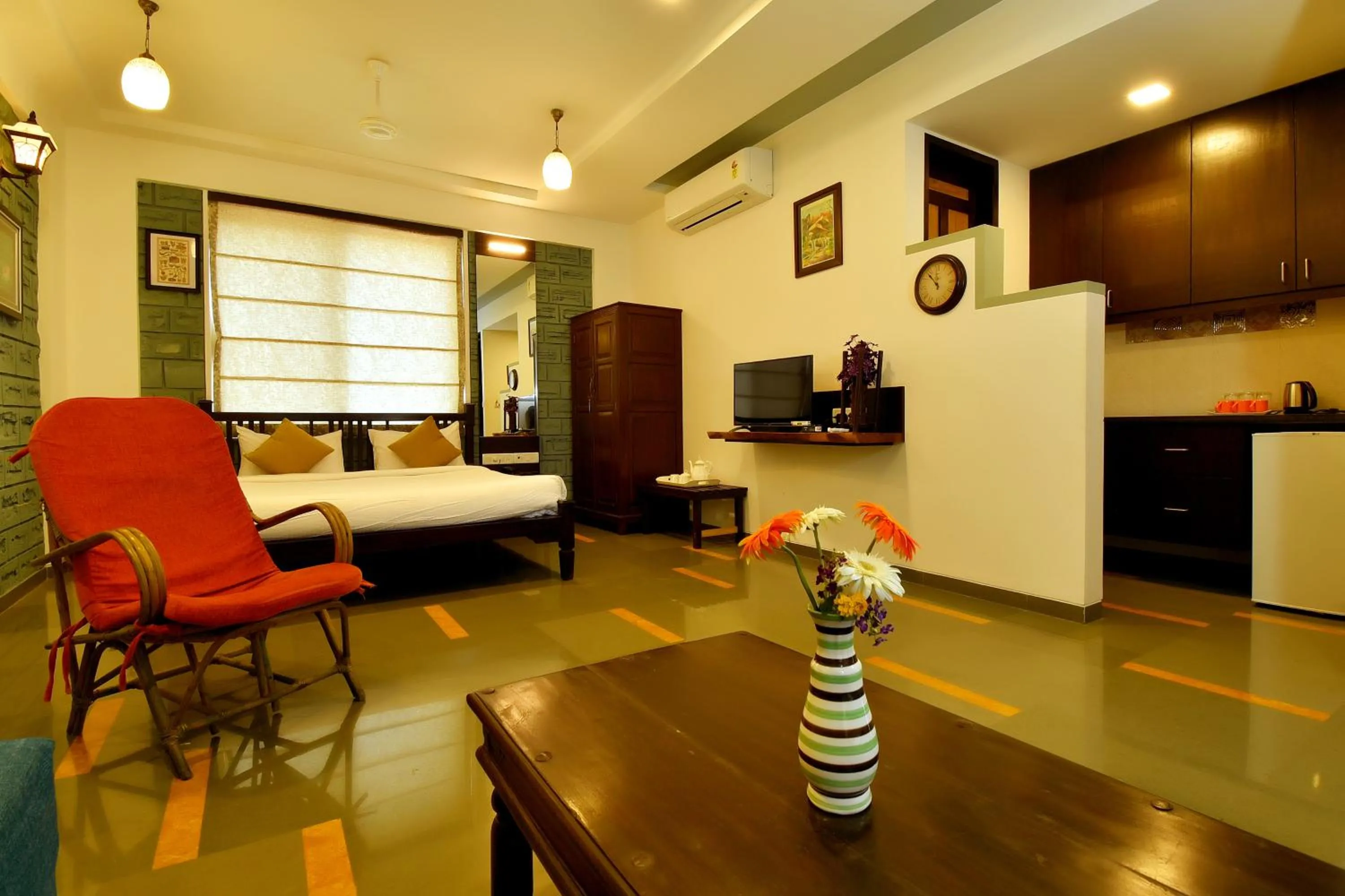 Photo of the whole room in The Mango Inn