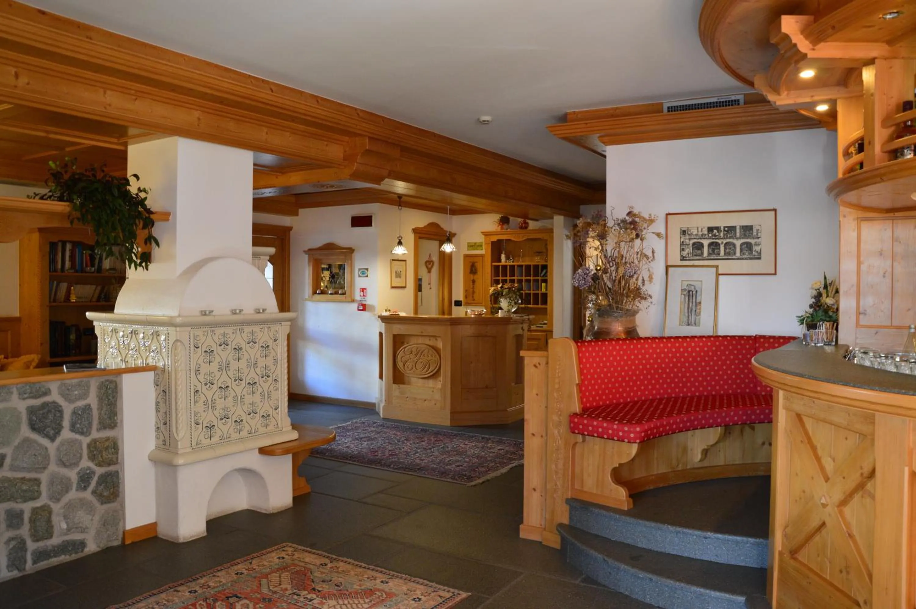 Lounge or bar in Hotel Garnì Carpe Diem