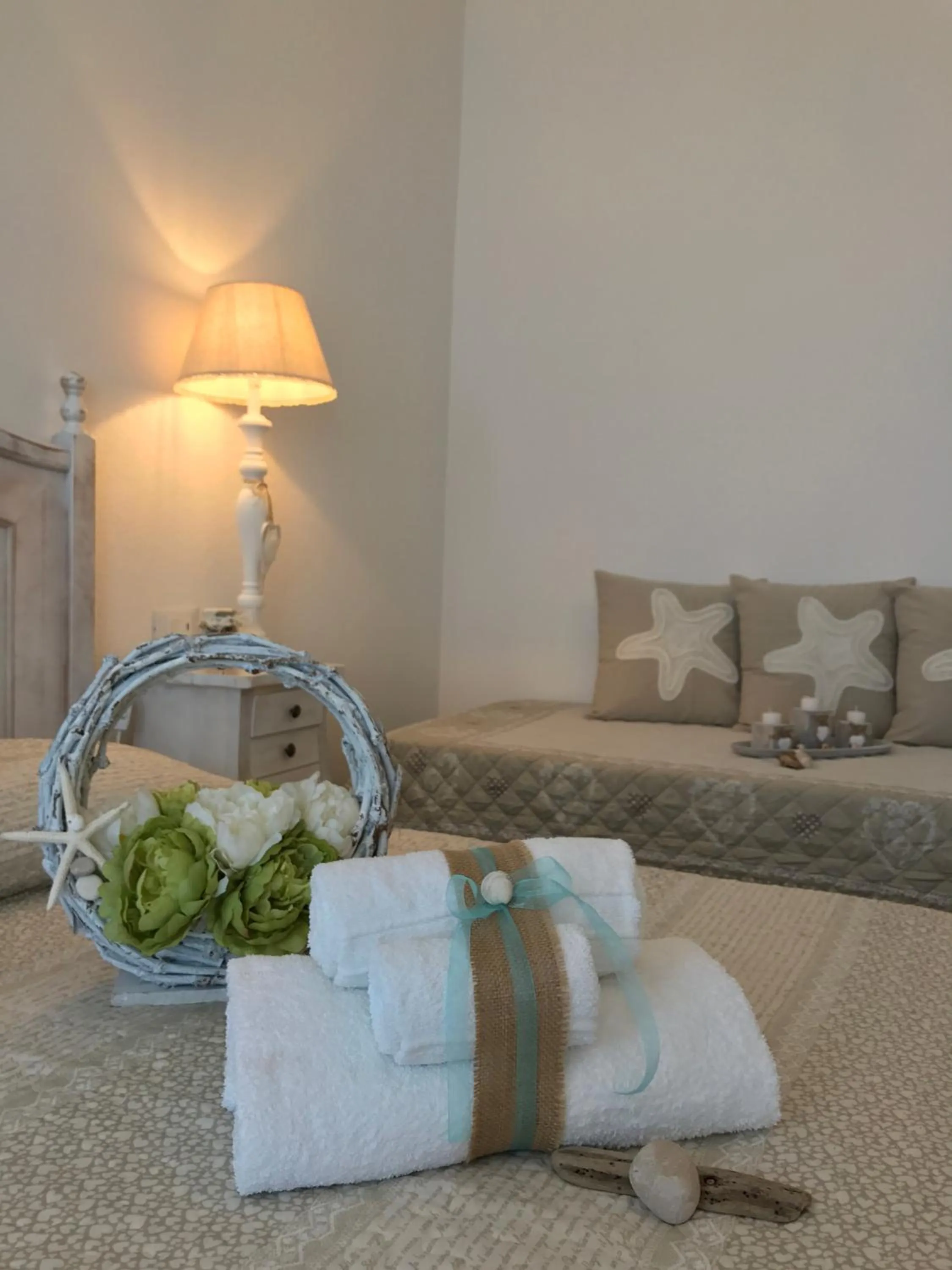 Decorative detail, Bed in Palmasera Charming Rooms