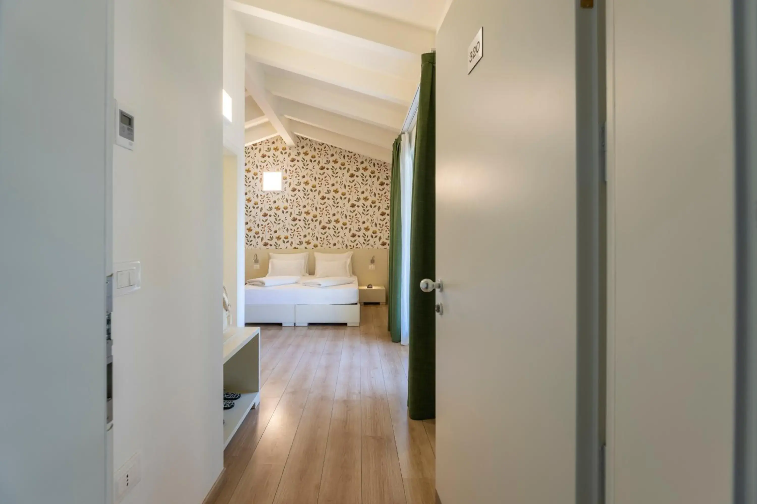 Triple Room with Garden View in SeeLE Garda Hotel Triple Room with Garden View in SeeLE Garda Hotel