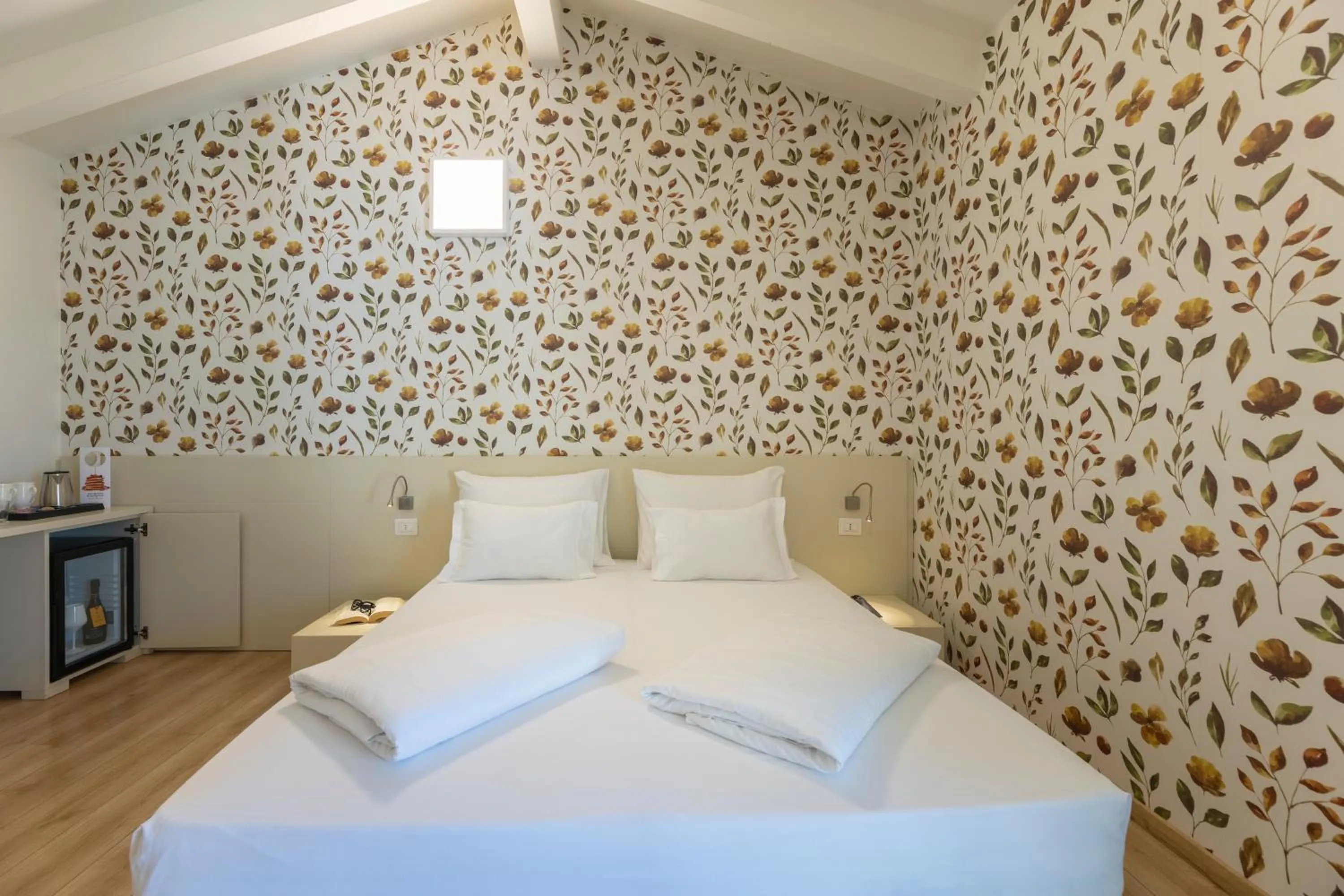 Bed in SeeLE Garda Hotel