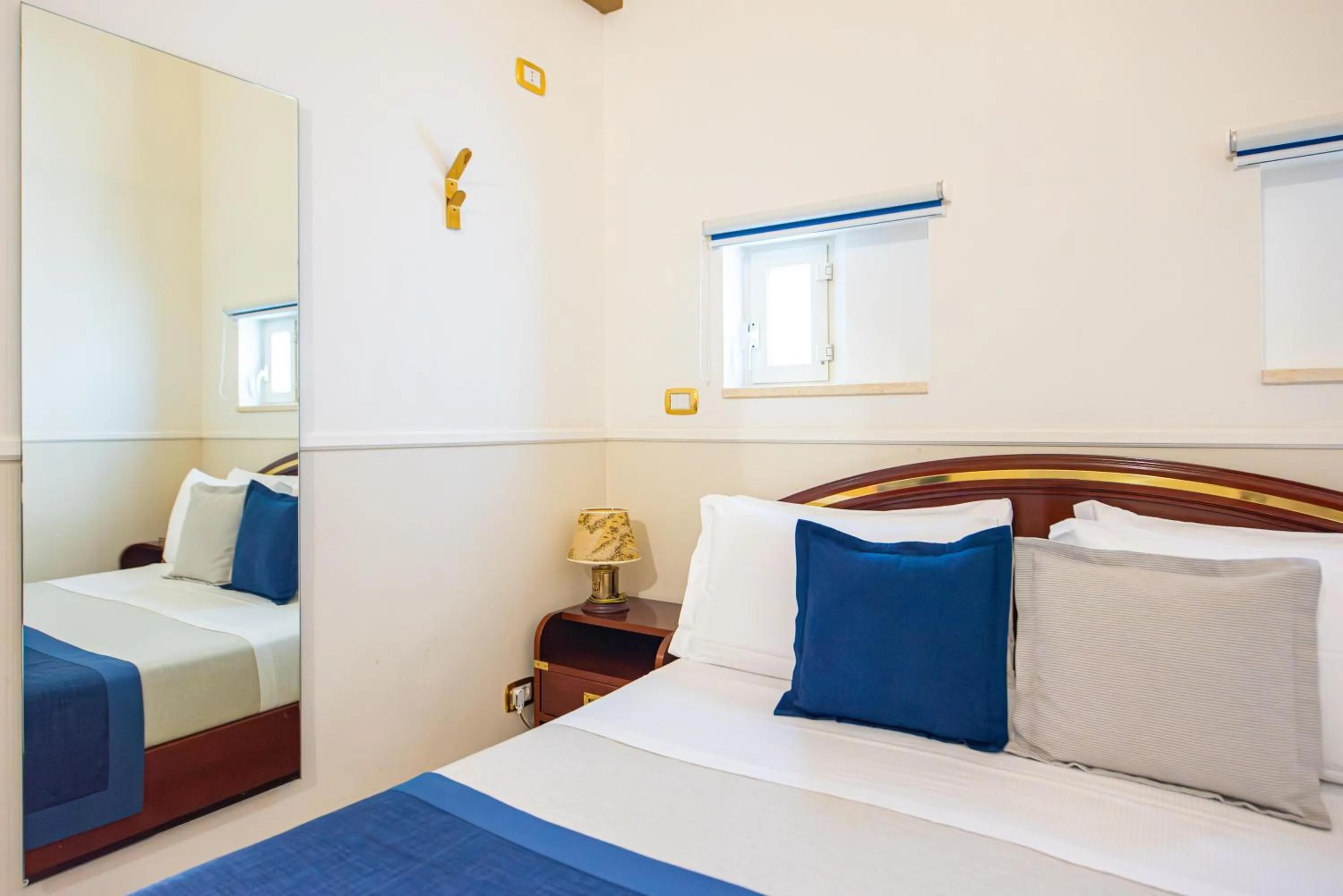 Bed in Corte Di Nettuno - CDSHotels