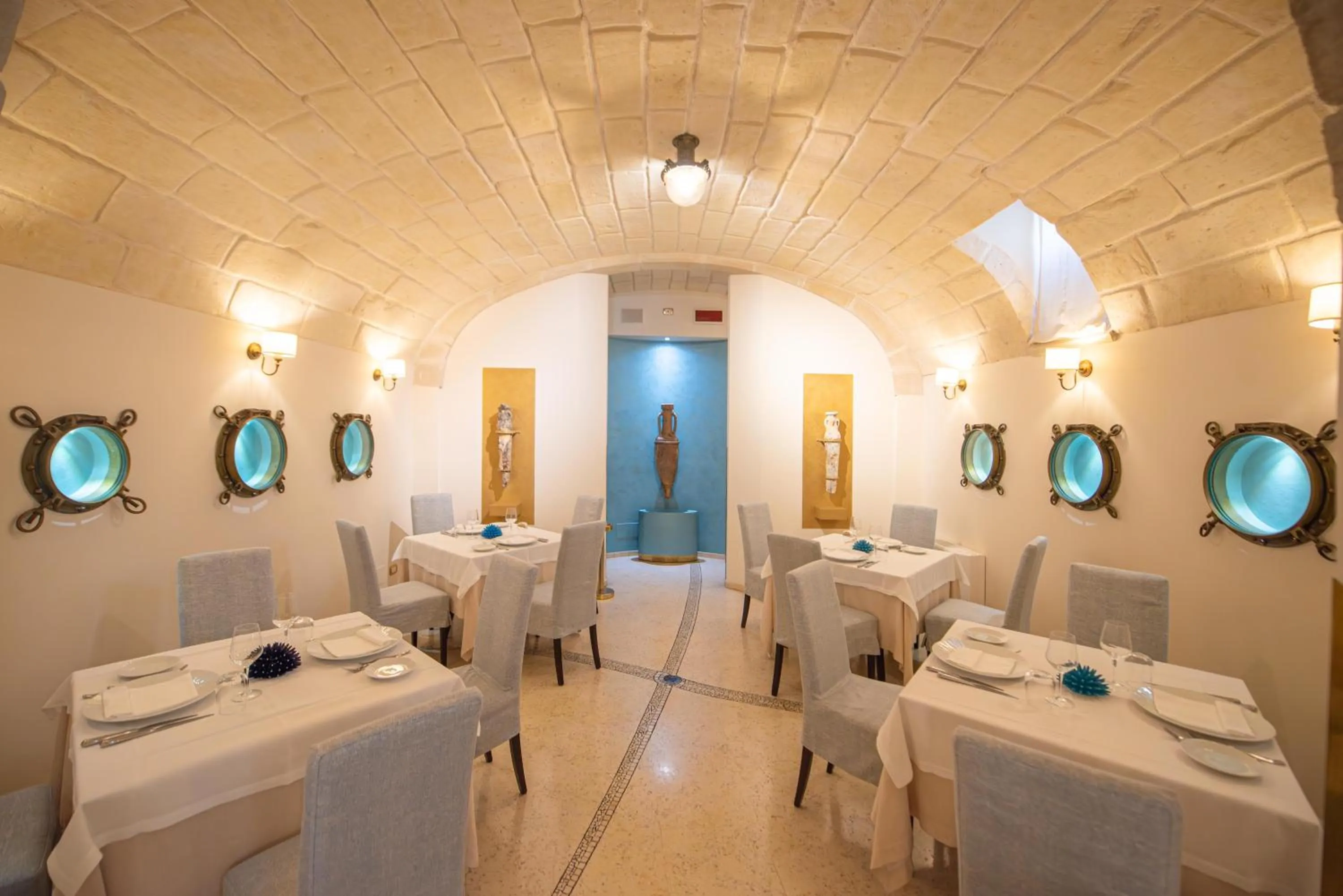 Restaurant/places to eat in Corte Di Nettuno - CDSHotels