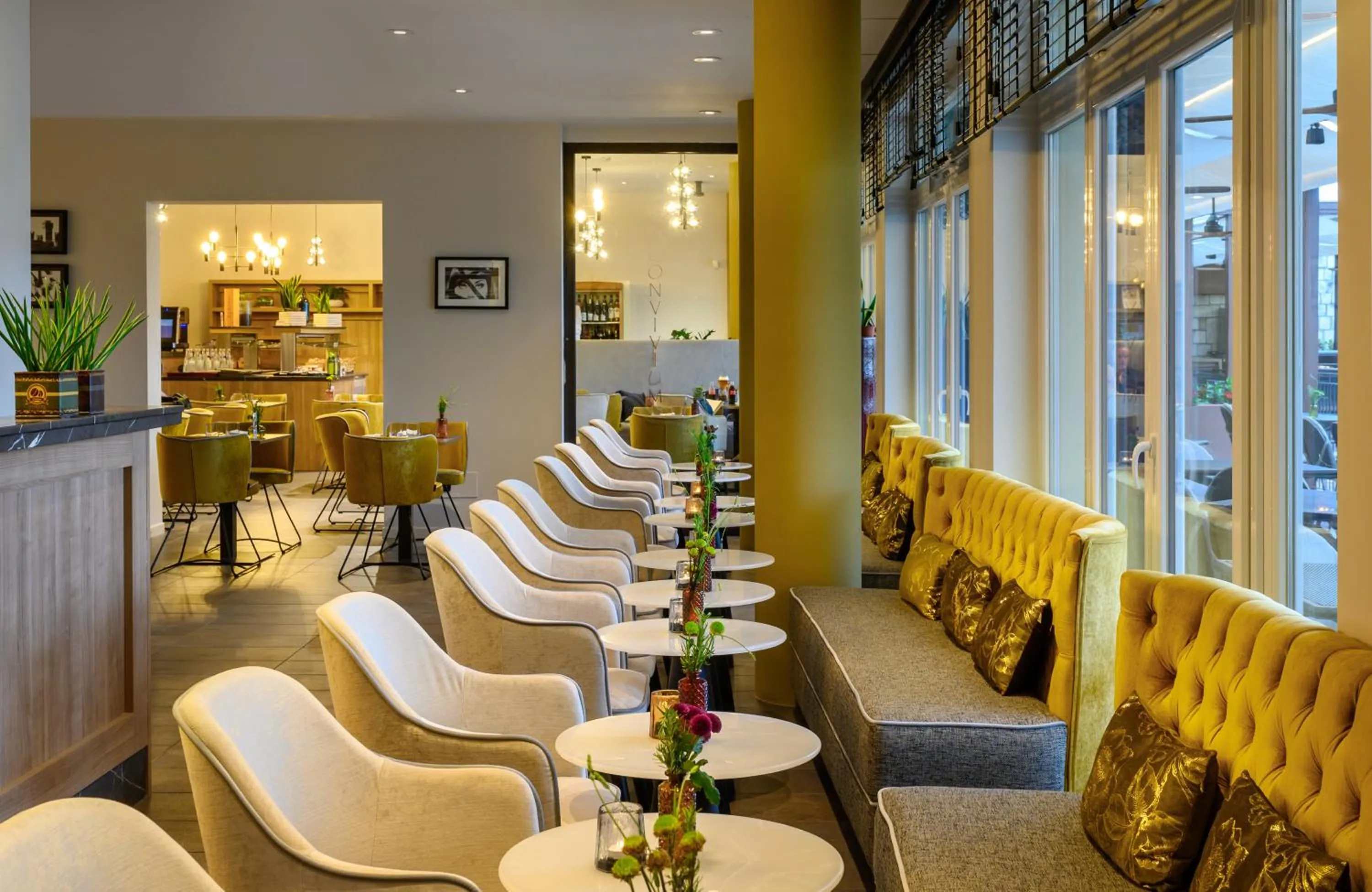 Lounge or bar in Leonardo Hotel Lago di Garda - Wellness and Spa