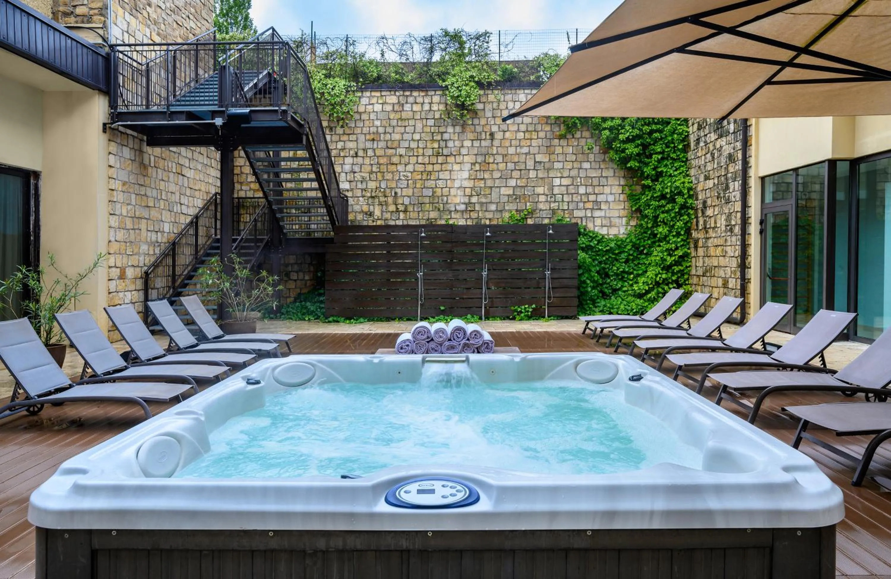 Spa and wellness centre/facilities in Leonardo Hotel Lago di Garda - Wellness and Spa