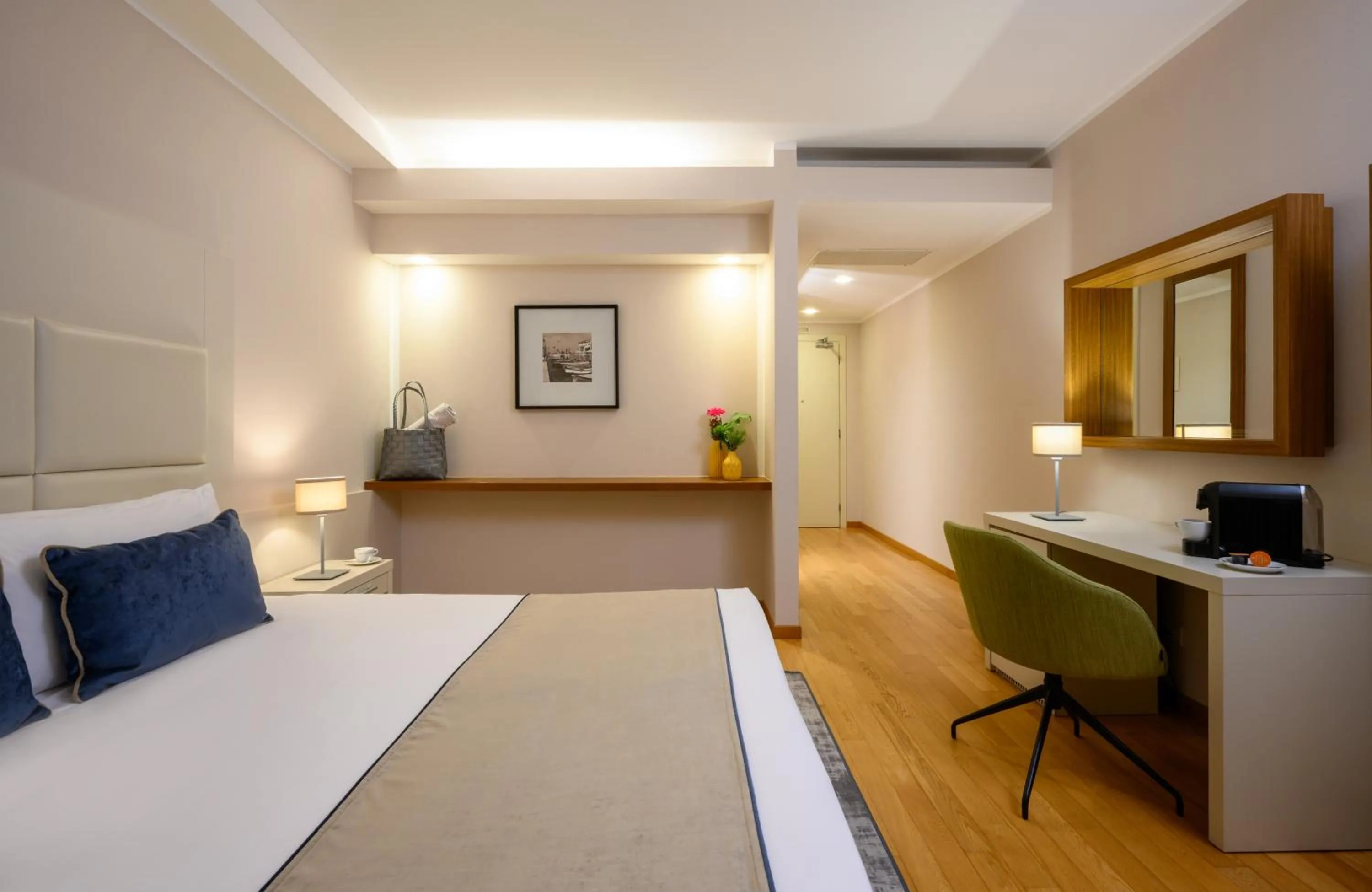 Bed in Leonardo Hotel Lago di Garda - Wellness and Spa