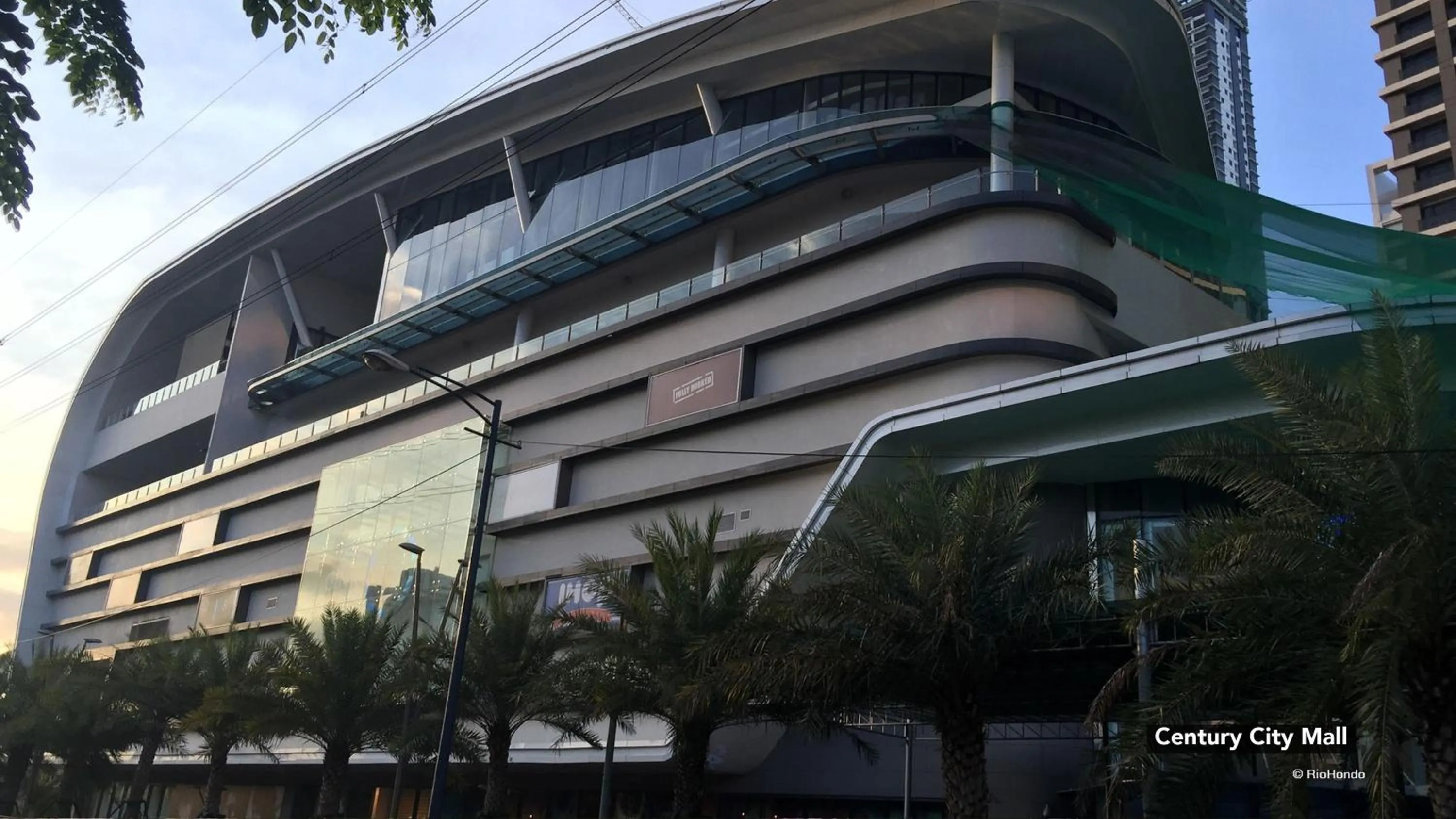 Nearby landmark in MySpace Hotel @BGC