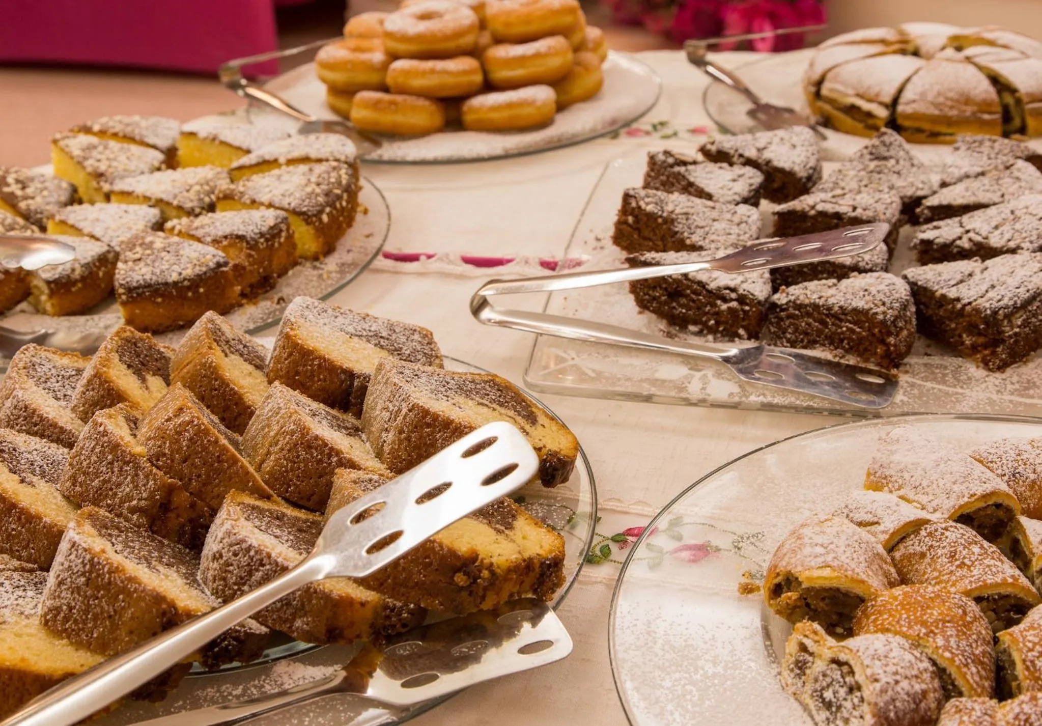 Buffet breakfast in Residence San Giusto