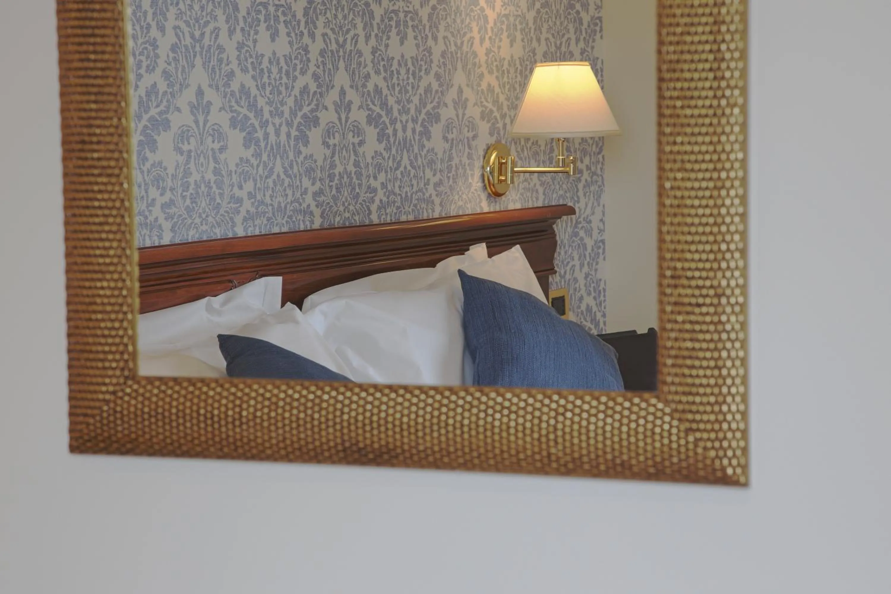 Decorative detail, Bed in Relais Villa Giuliana