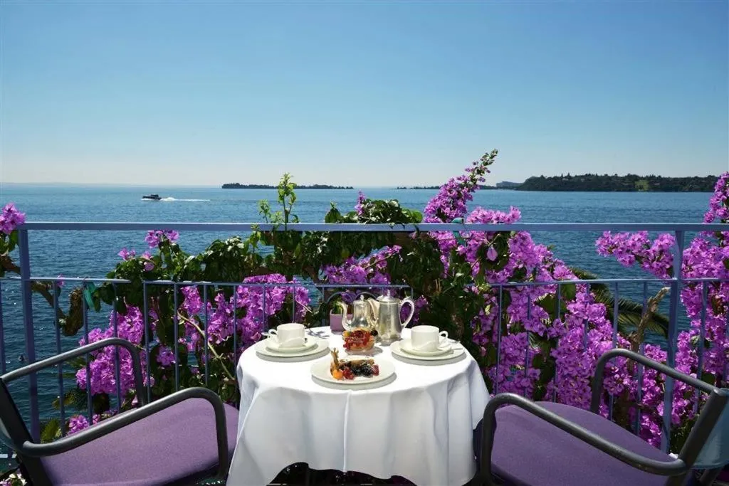 Hotel Monte Baldo e Villa Acquarone