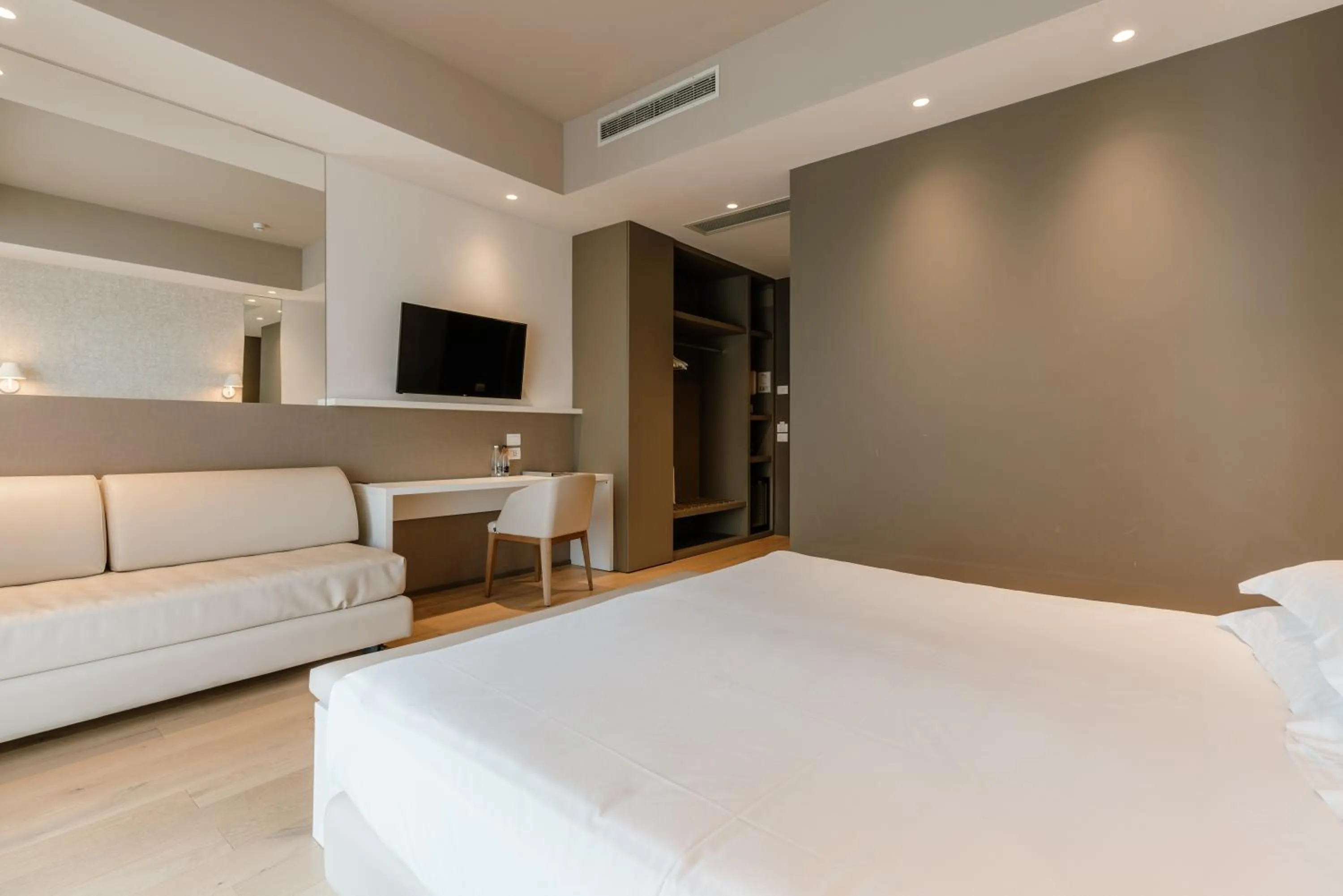 Bed in Hotel Monte Baldo e Villa Acquarone