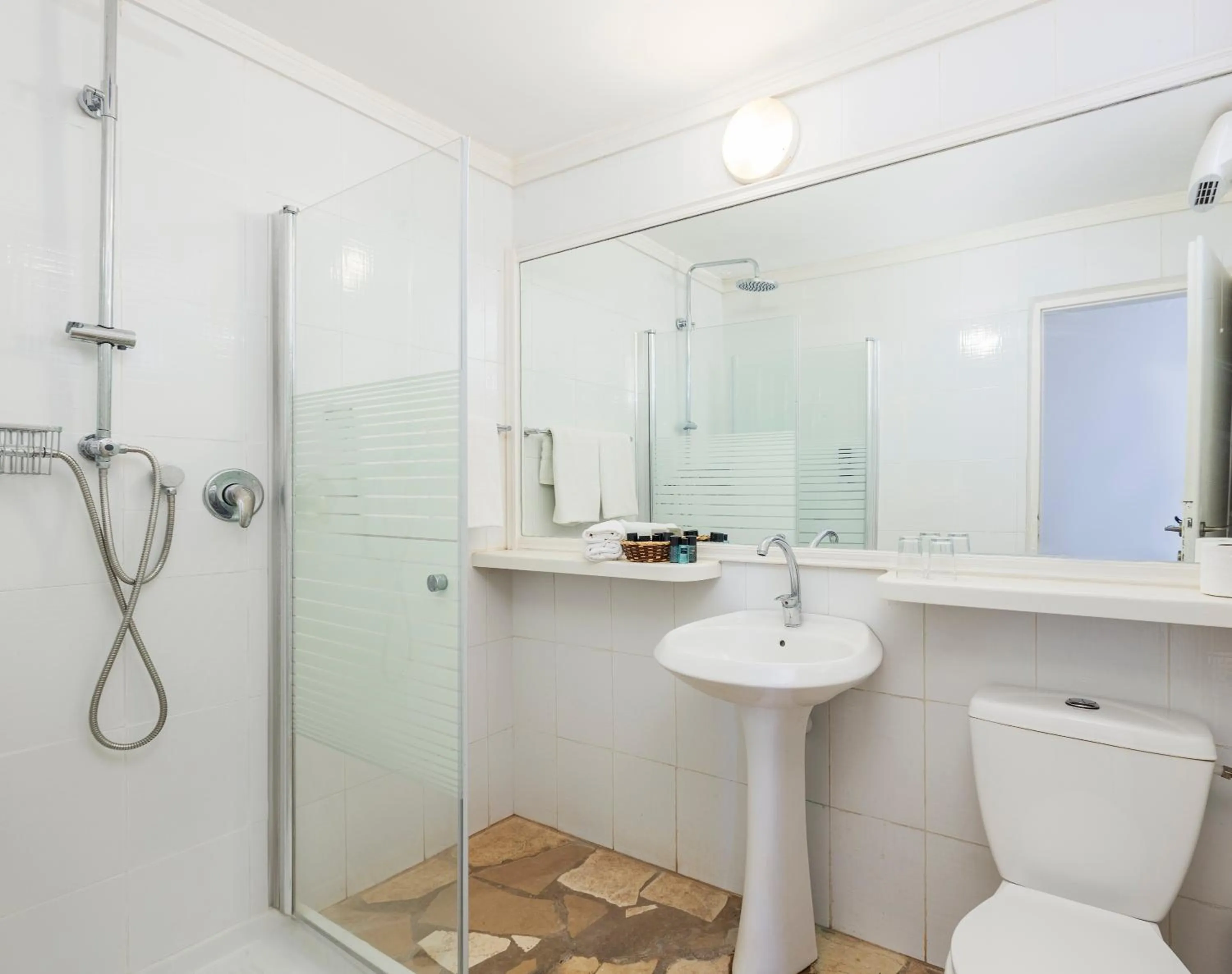 Bathroom in Vered Hagalil Holiday Village Hotel