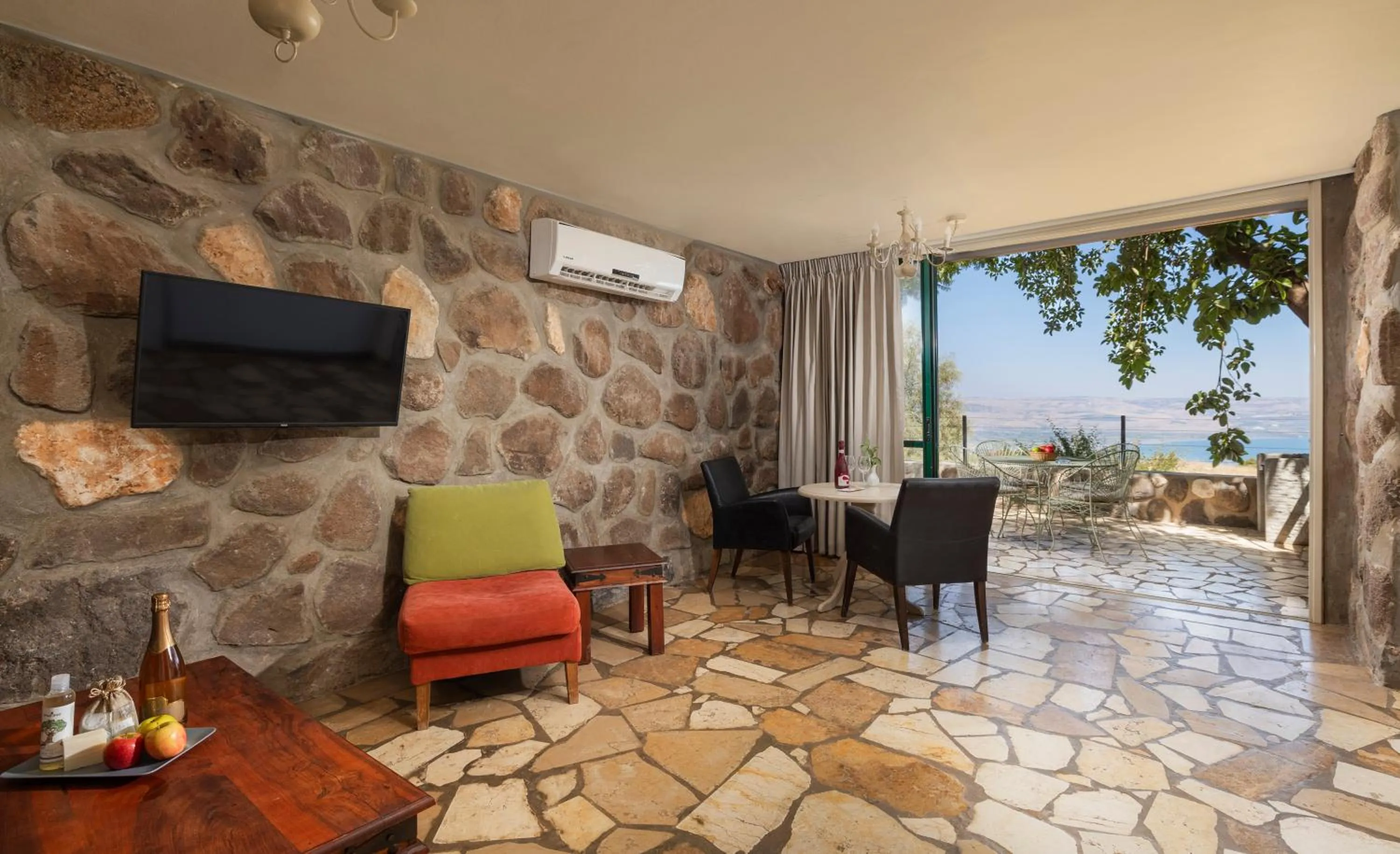 Patio in Vered Hagalil Holiday Village Hotel