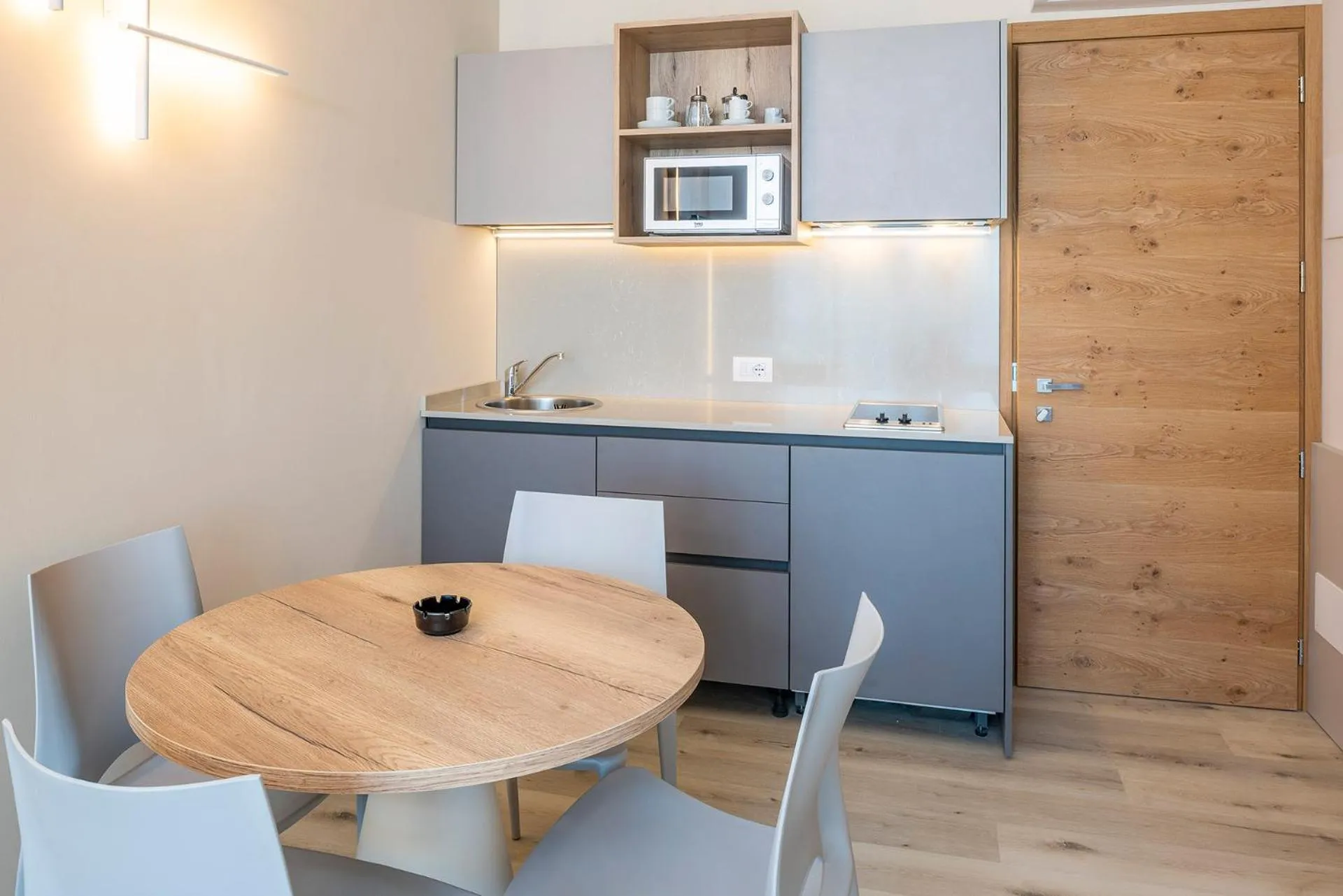 Kitchen or kitchenette in Residence Parco Del Garda