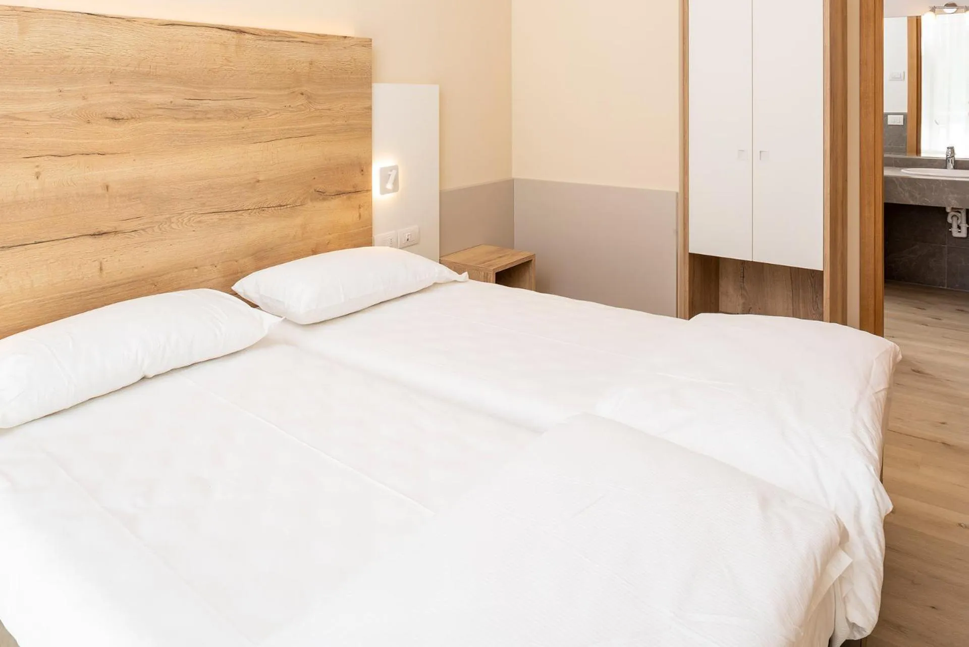 Bedroom, Bed in Residence Parco Del Garda