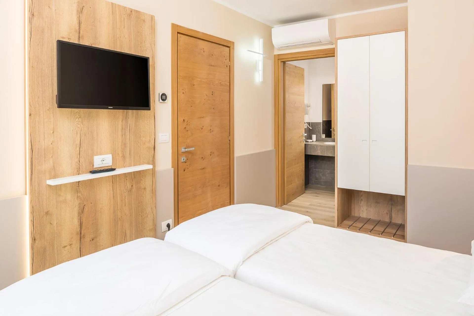 Bedroom, Bed in Residence Parco Del Garda